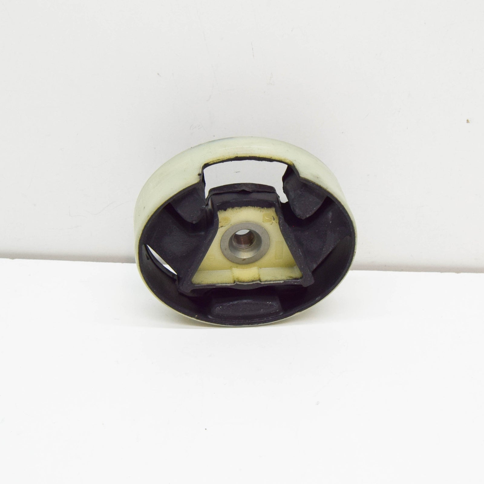 NEW VW CRAFTER SZ FRONT CARRIER UPPER BONDED RUBBER BUSH 2N0199868 ORIGINAL