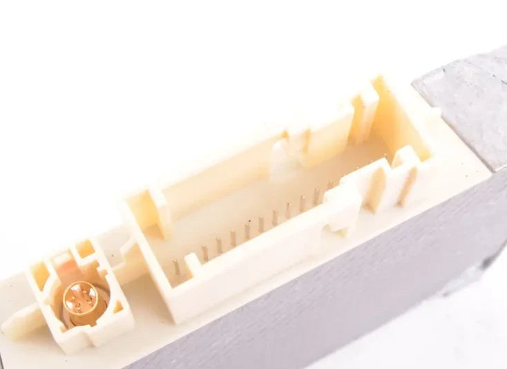 NEW MB GLE W166 VIDEO AND RADAR SENSOR SYSTEM CONTROL UNIT A0009002003 ORIGINAL