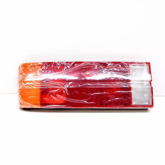 NEW BMW 3 E30 REAR RIGHT TAIL LIGHT WITH FOG LIGHT 63211370678 1370678 ORIGINAL