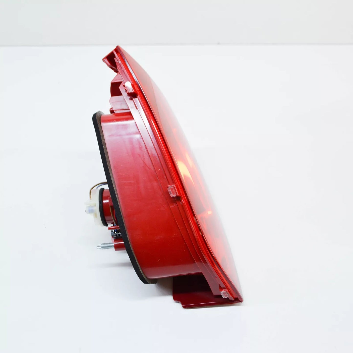 NEW AUDI A3 CABRIO 8P REAR RIGHT SIDE TAILGATE TAILLIGHT 8P7945094