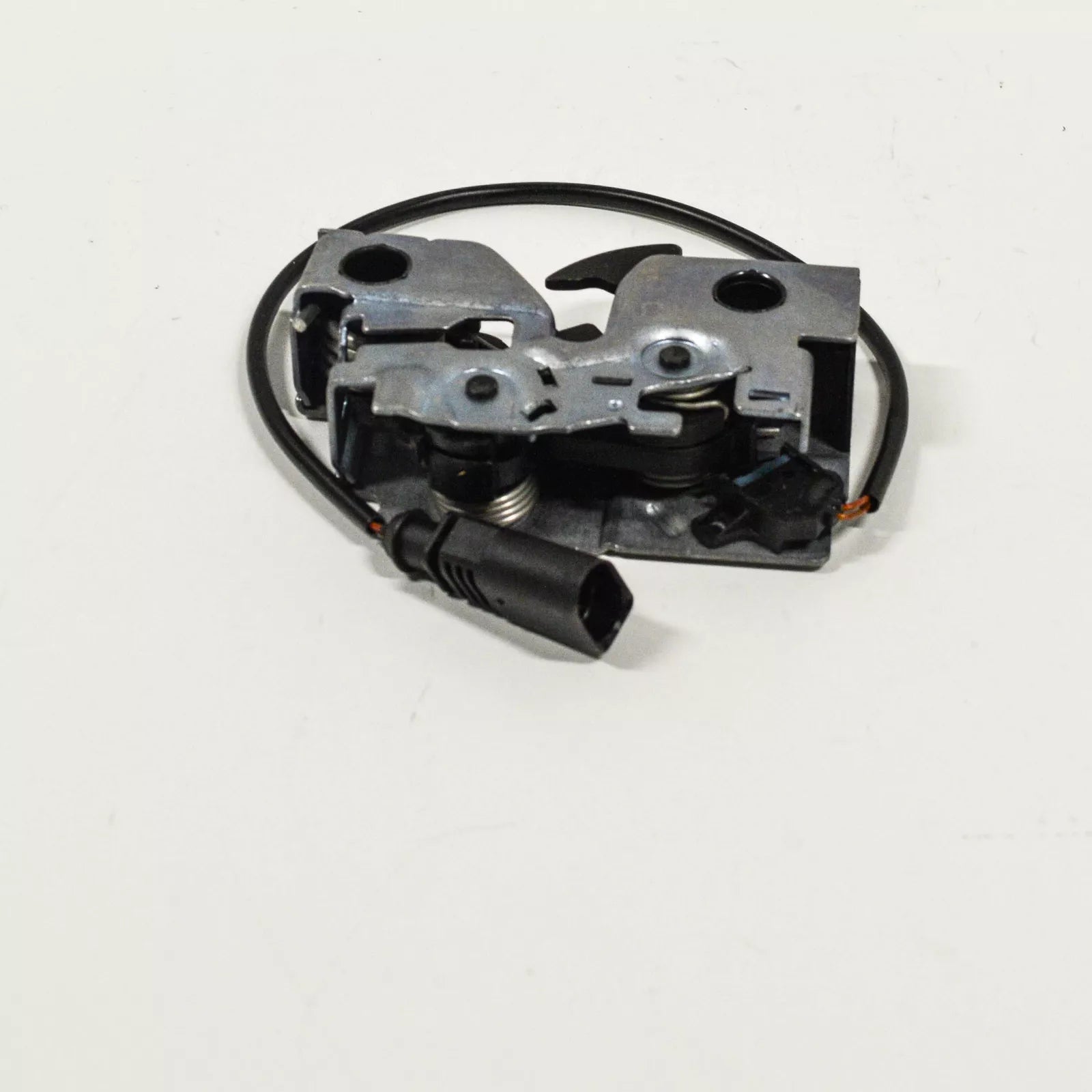 NEW VOLKSWAGEN POLO 6R BONNET HOOD LID LOCK LOWER PART LHD 6C1823509A ORIGINAL