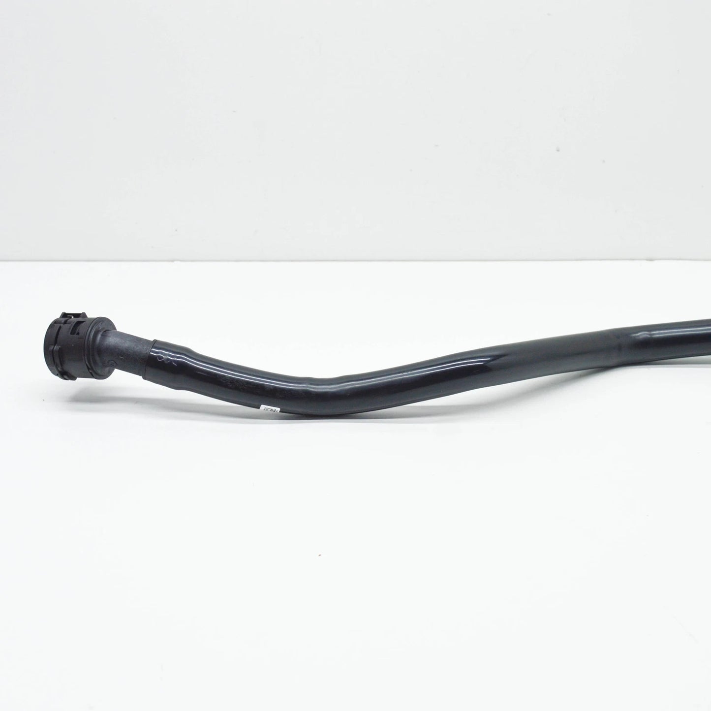 NEW BMW 5 G30 COOLANT PUMP PIPE HOSE 8602617 17128602617 2017 3.0 PETROL