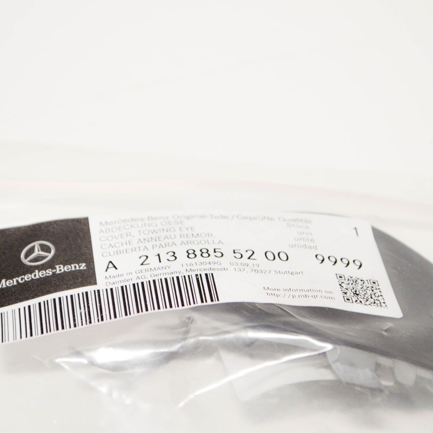 NEW MB E W213 AMG FRONT BUMPER TOW HOOK EYE CAP COVER A21388552009999 ORIGINAL