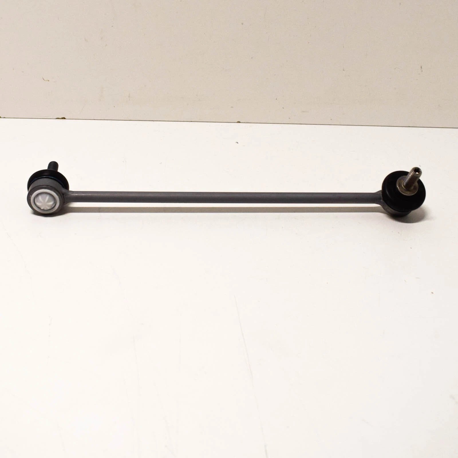 NEW BMW M4 F82 FRONT SWAY BAR STABILIZER RIGHT TIE ROD 31302284644 2016 ORIGINAL