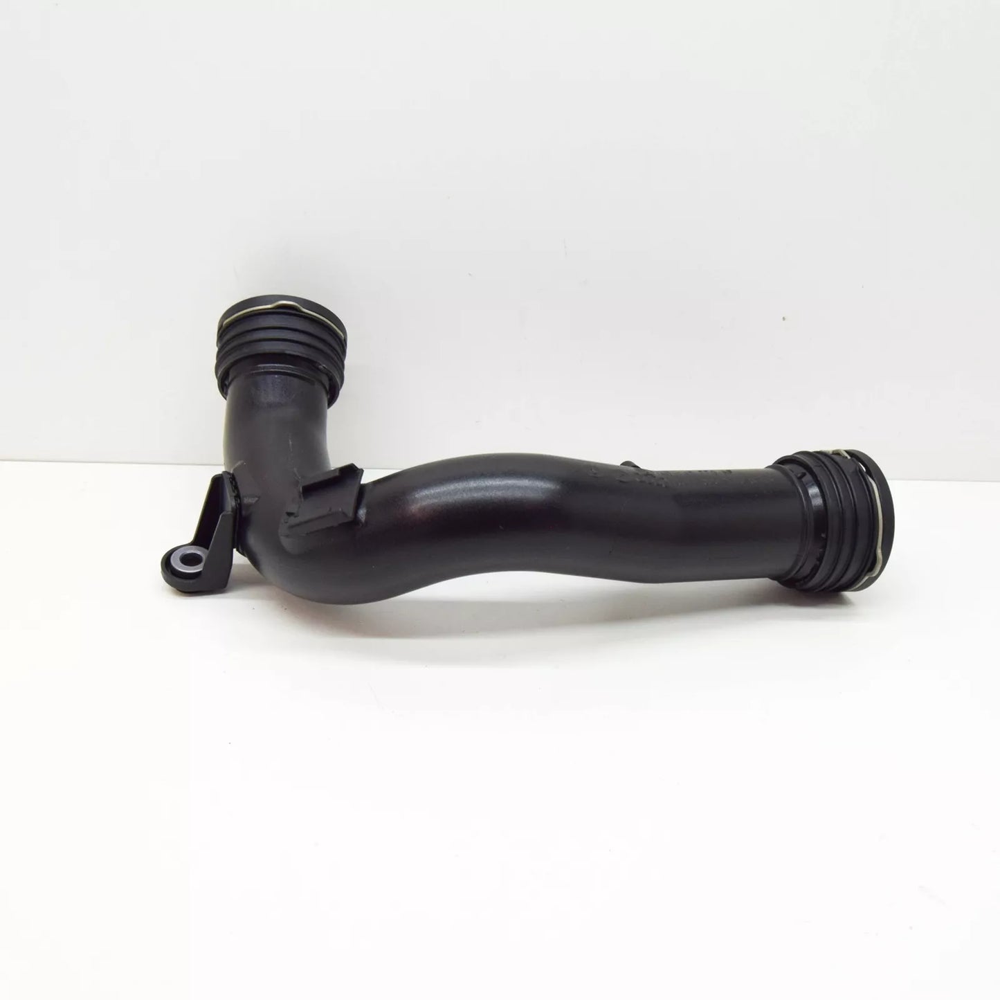 NEW AUDI A3 8P CHARGE AIR COOLER AIR PIPE 1K0145770AF ORIGINAL