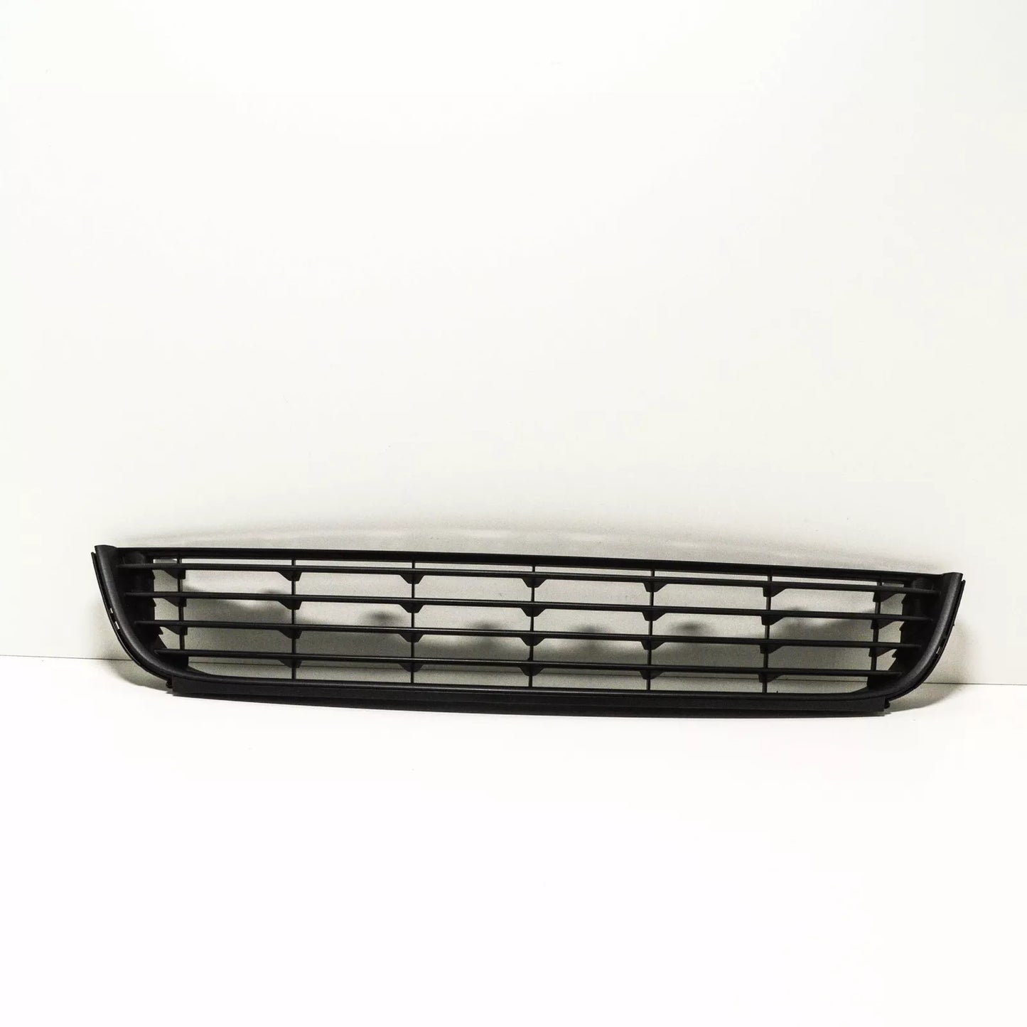 NEW VOLKSWAGEN GOLF PLUS MK5 FRONT BUMPER CENTER GRILLE 5M0853677D9B9
