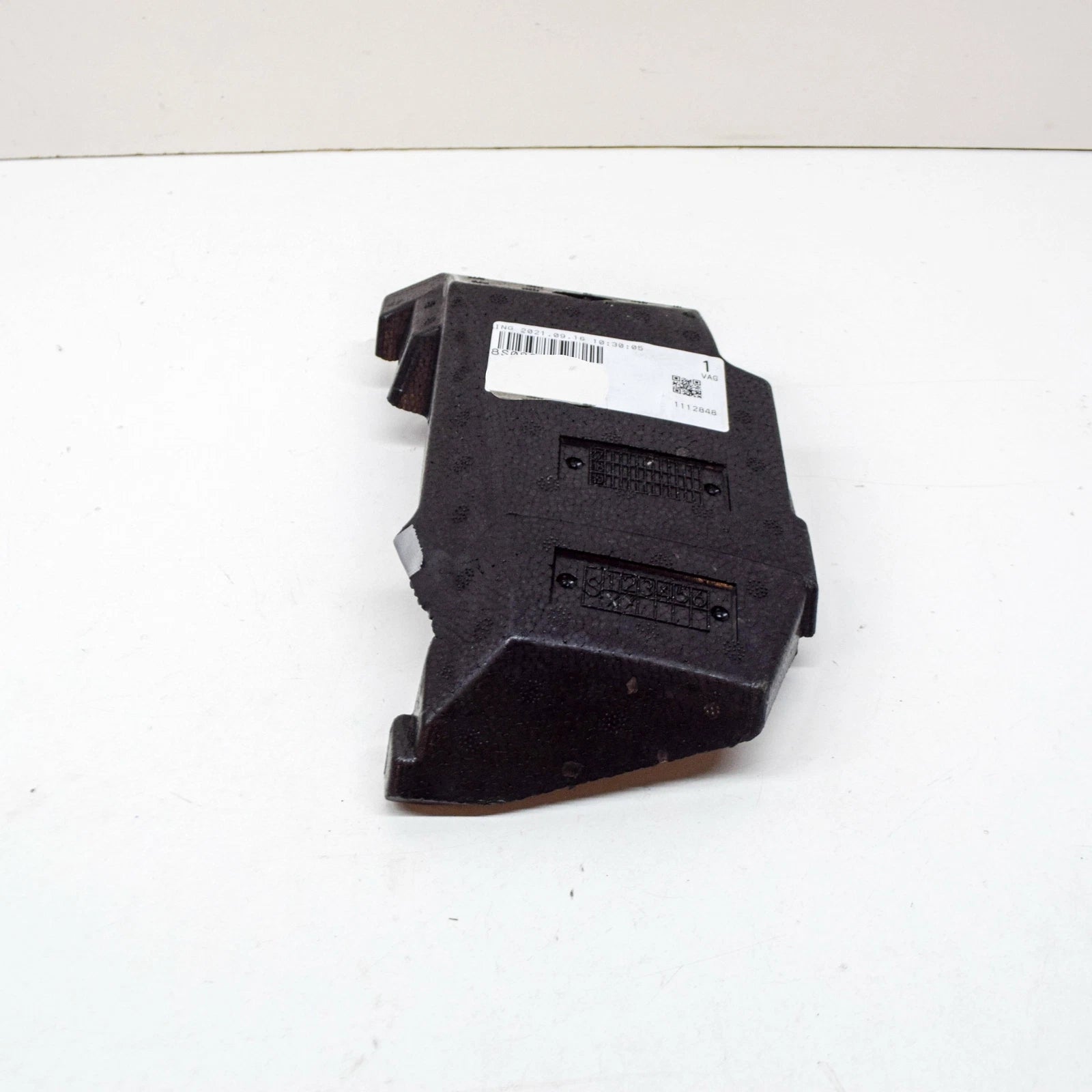 NEW AUDI TT RS MK3 8S FRONT LEFT BUMPER IMPACT ABSORBER PIECE 8S0807573C