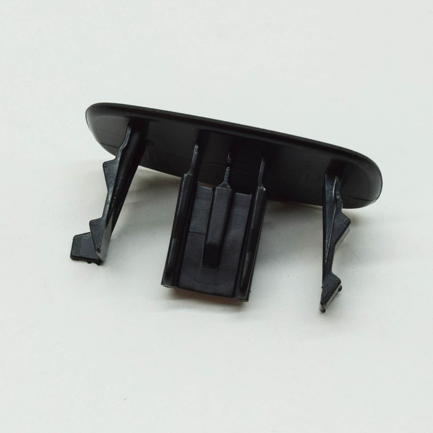 NEW MERCEDES-BENZ E W213 LEFT COLUMN BADGE LETTERING A21369201219051 ORIGINAL