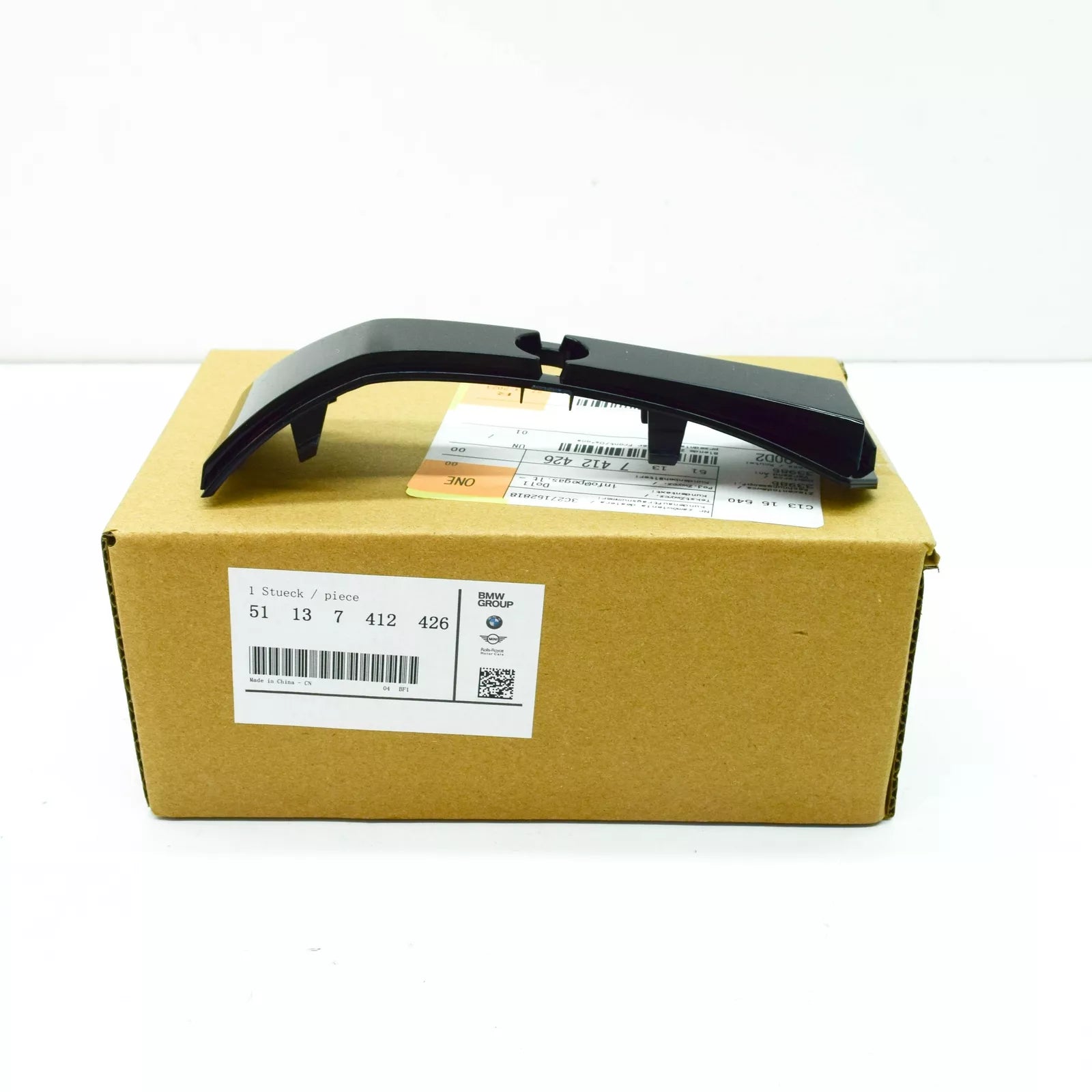 NEW BMW 6 GRAN TURISMO G32 FRONT BUMPER GRILLE TRIM 51137412426 ORIGINAL