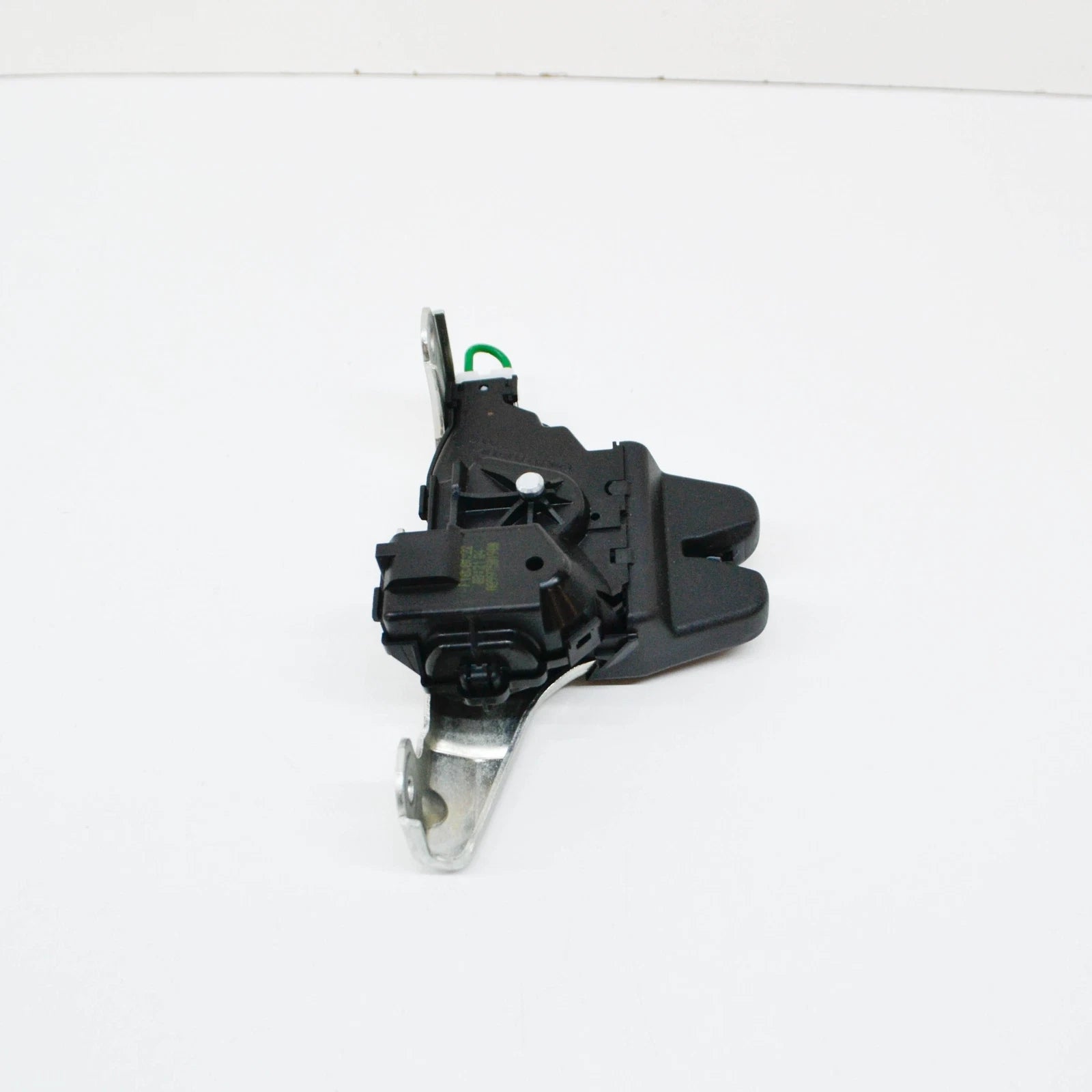 NEW MERCEDES-BENZ CLS C257 REAR LID LOCK A0997501900 ORIGINAL