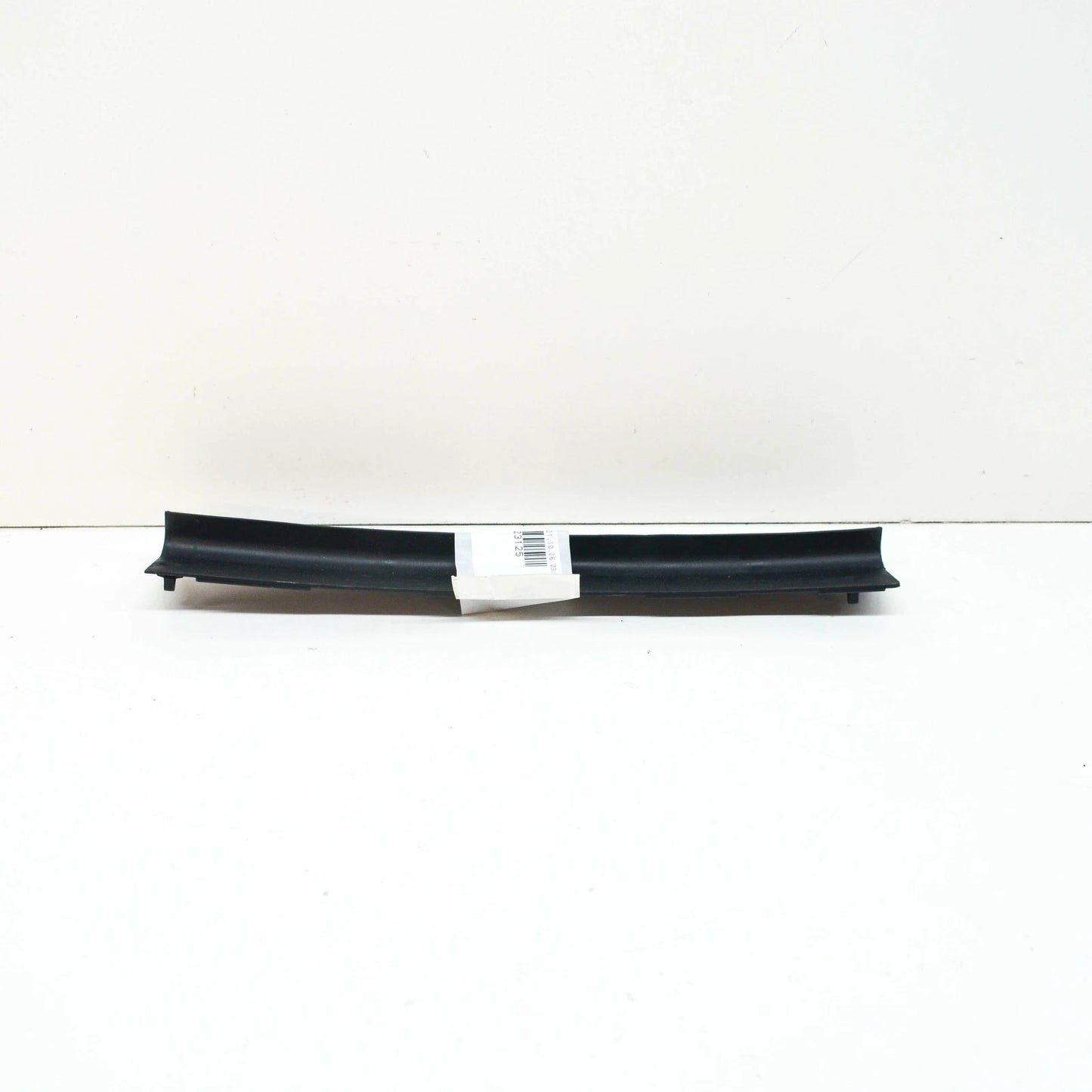 NEW AUDI E-TRON FRONT LEFT HOOD INSULATION PAD 4KE823125 ORIGINAL