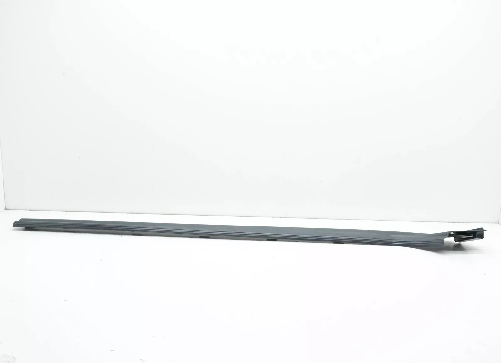 NEW BMW 3 COUPE E36 FRONT RIGHT INTERIOR STEP TRIM 51478187169 ORIGINAL