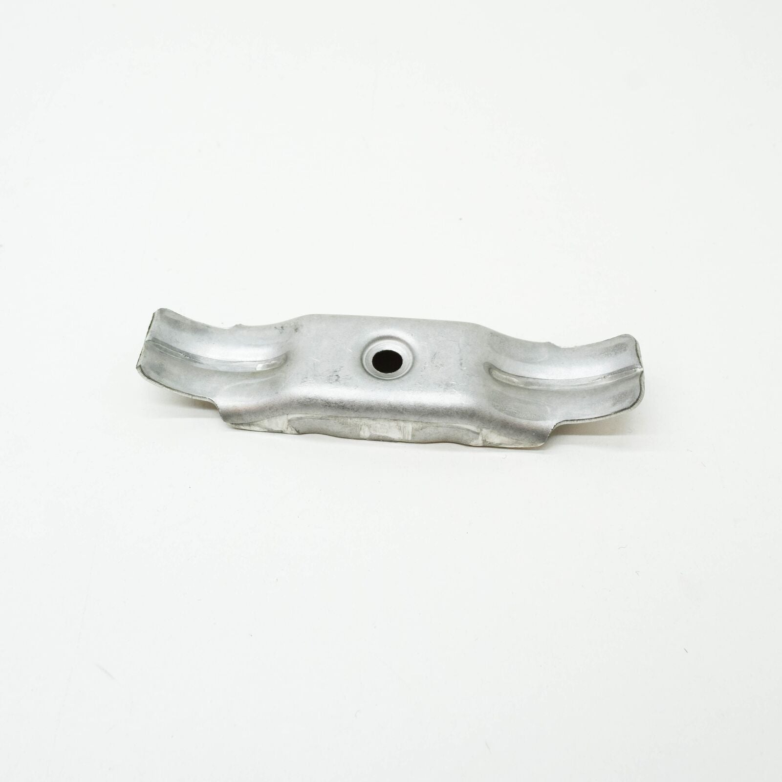 NEW MB E W210 EXHAUST PIPE TO CATALYTIC CONVERTER BRACKET A2104927241 ORIGINAL