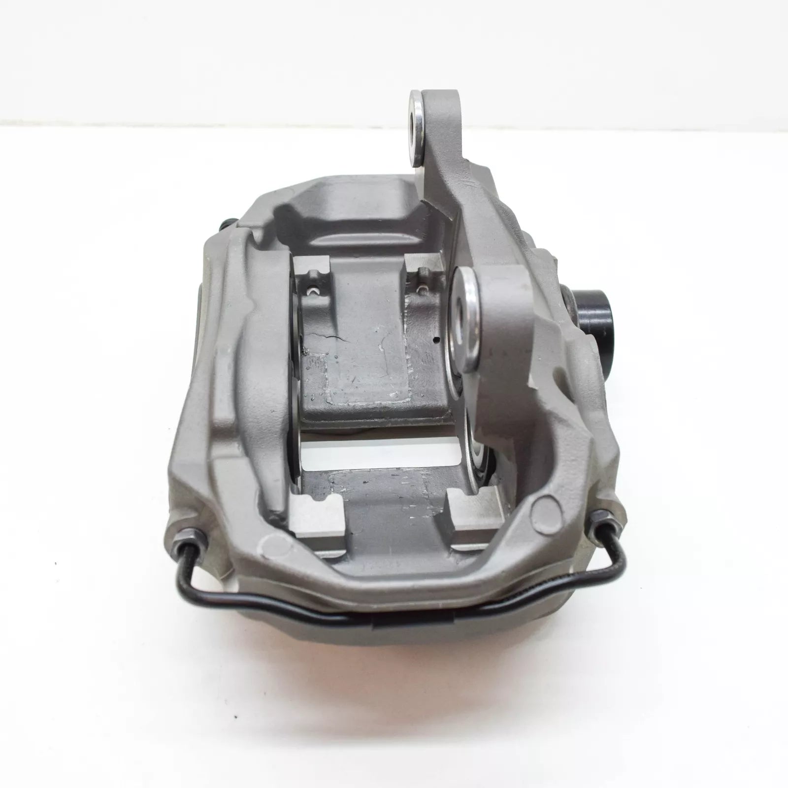 NEW AUDI TT FV FRONT LEFT BRAKE CALIPER 8S0615107B ORIGINAL