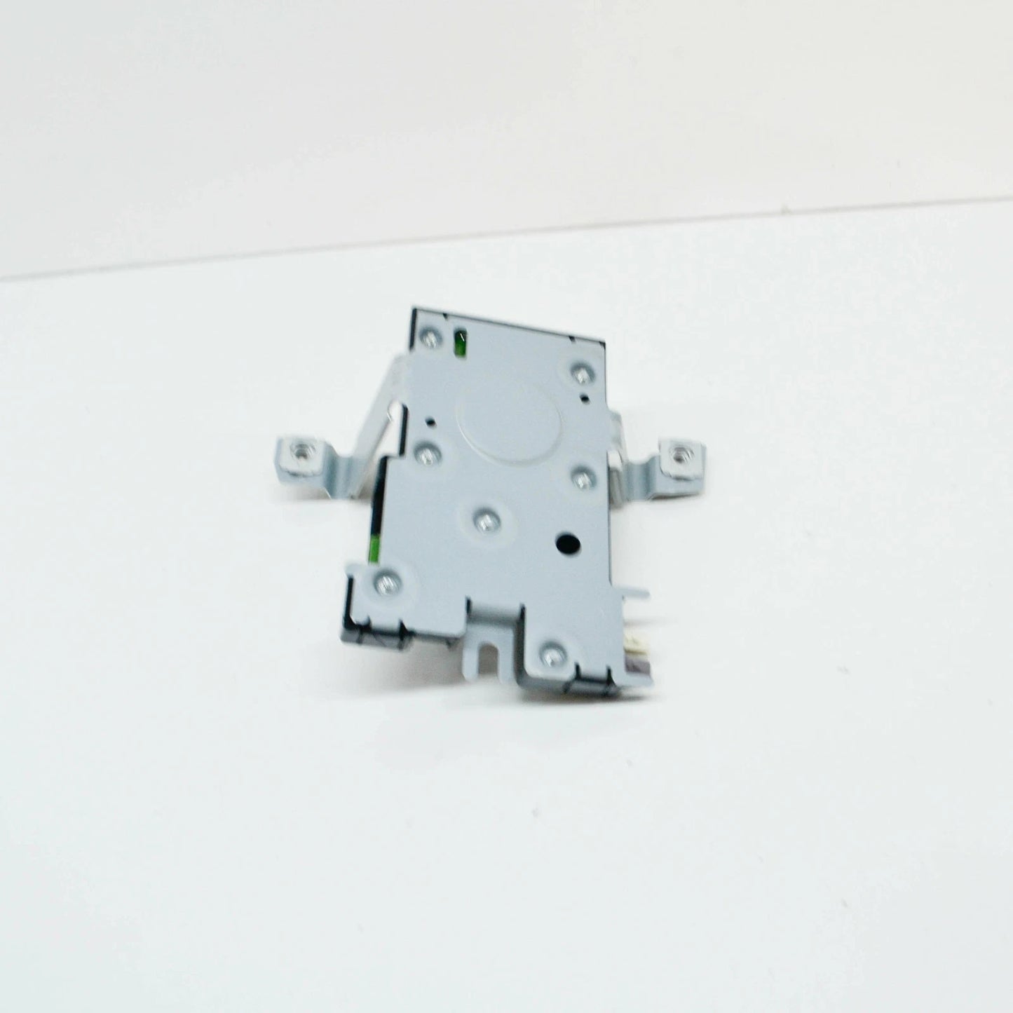 NEW AUDI A3 8P LEFT LOWER ANTENNA AMPLIFIER 8P4035225D