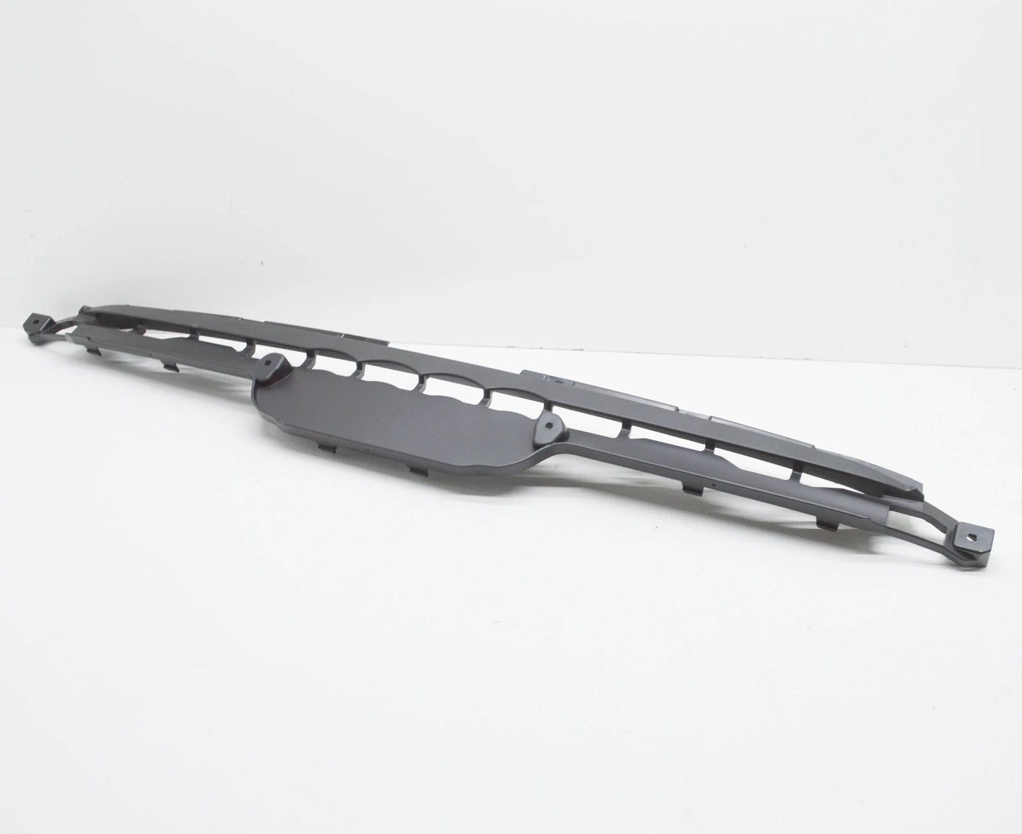 NEW AUDI Q2 GA FRONT BUMPER STRIKER PLATE 81A853037 ORIGINAL