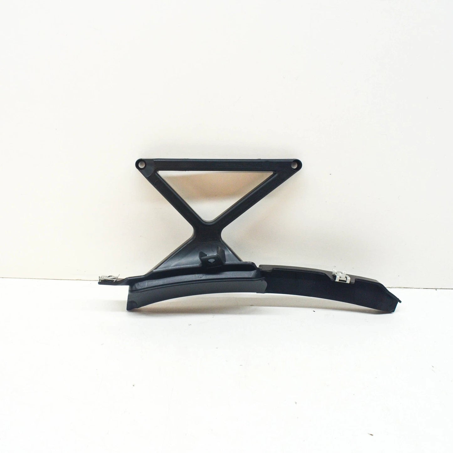 NEW BMW 4 COUPE F32 FRONT RIGHT BRAKE AIR DUCT 51747465290 ORIGINAL