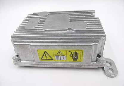 NEW MERCEDES-BENZ A W177 VOLTAGE CONVERTER A0008271105 ORIGINAL