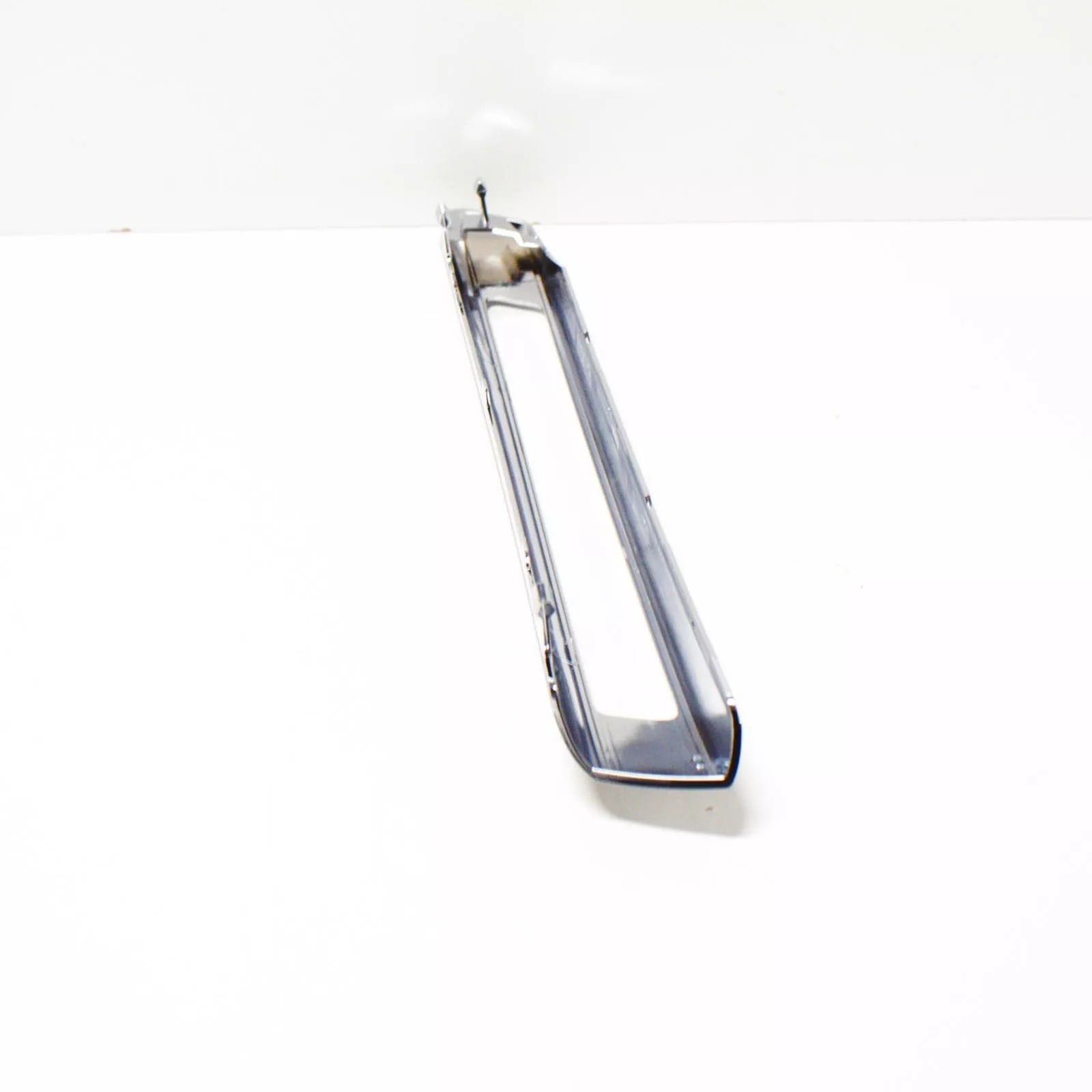 NEW MB GL X164 FRONT BUMPER LEFT GRILLE TRIM COVER A1648847322 ORIGINAL