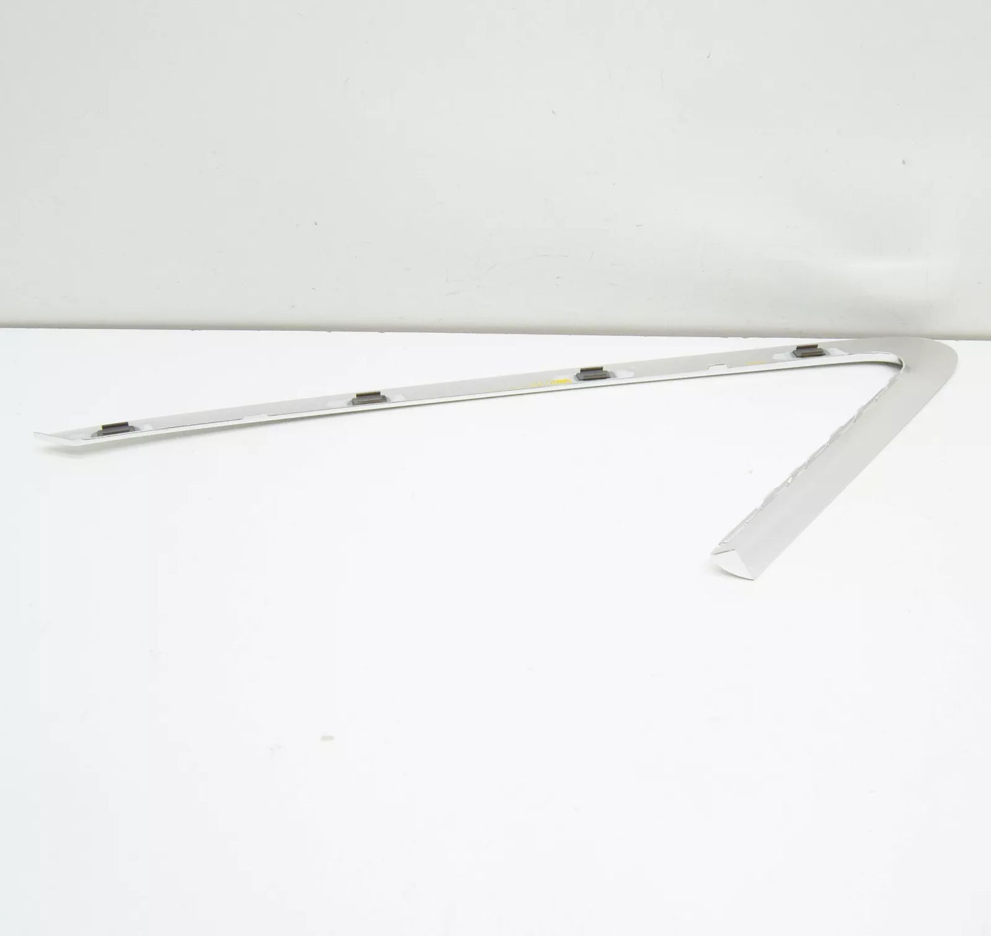 NEW AUDI A4 B9 REAR RIGHT SIDE WINDOW TRIM STRIP 8W58533462ZZ ORIGINAL