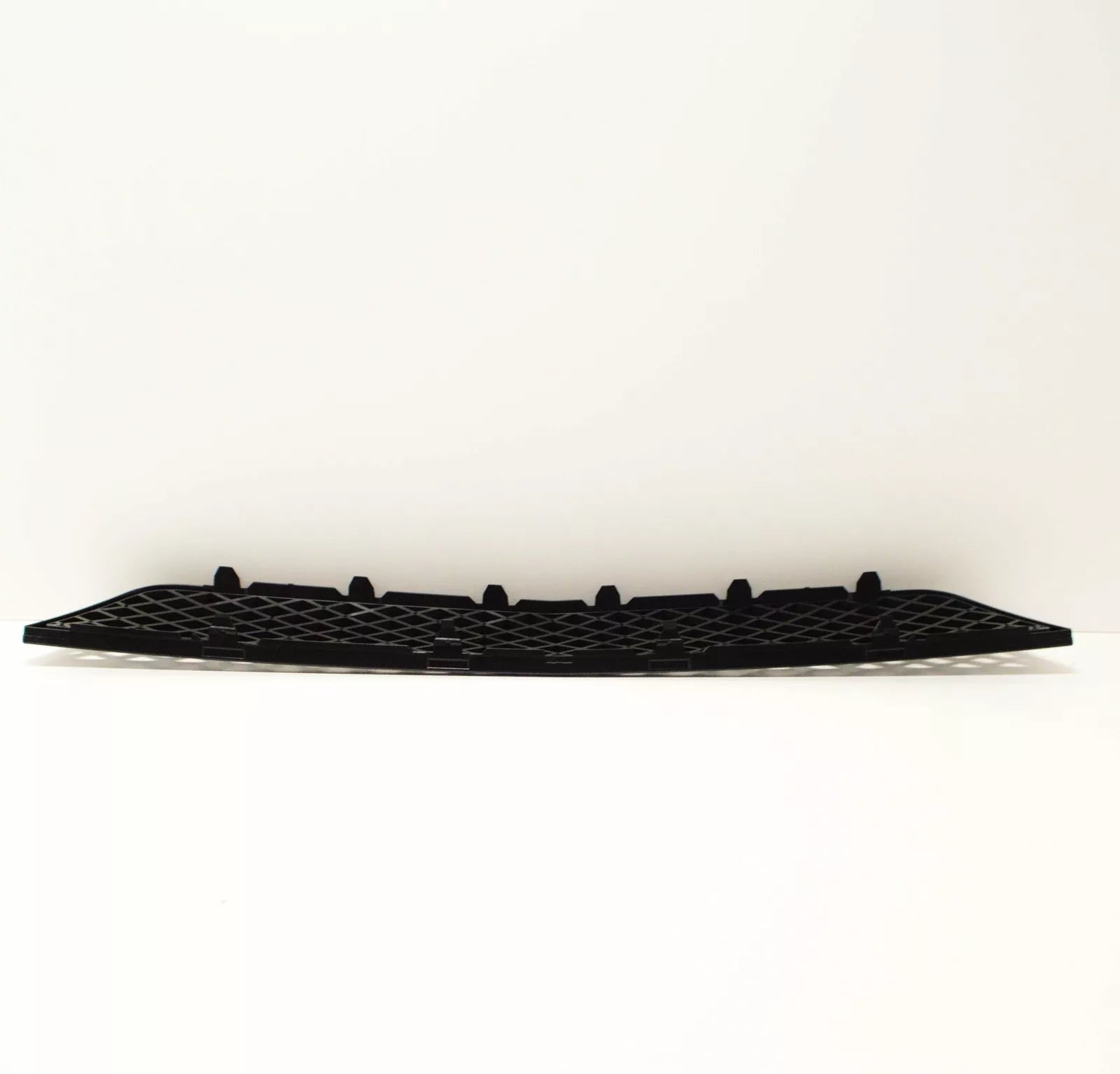 NEW MERCEDES BENZ VIANO W639 FRONT BUMPER LOWER GRILLE A63988501539B51