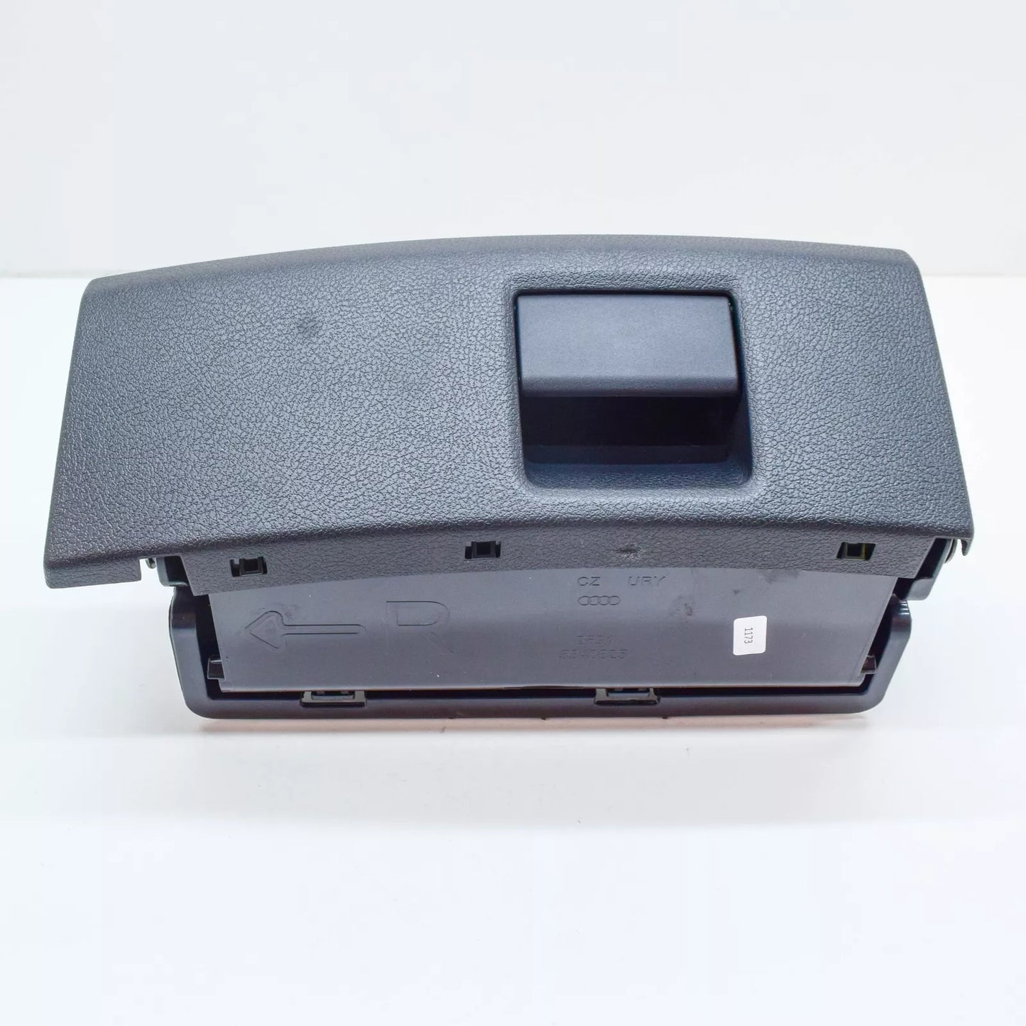 NEW AUDI A4 B8 FRONT RIGHT UNDER SEAT STOWAGE BOX 8K0882602B4PK ORIGINAL