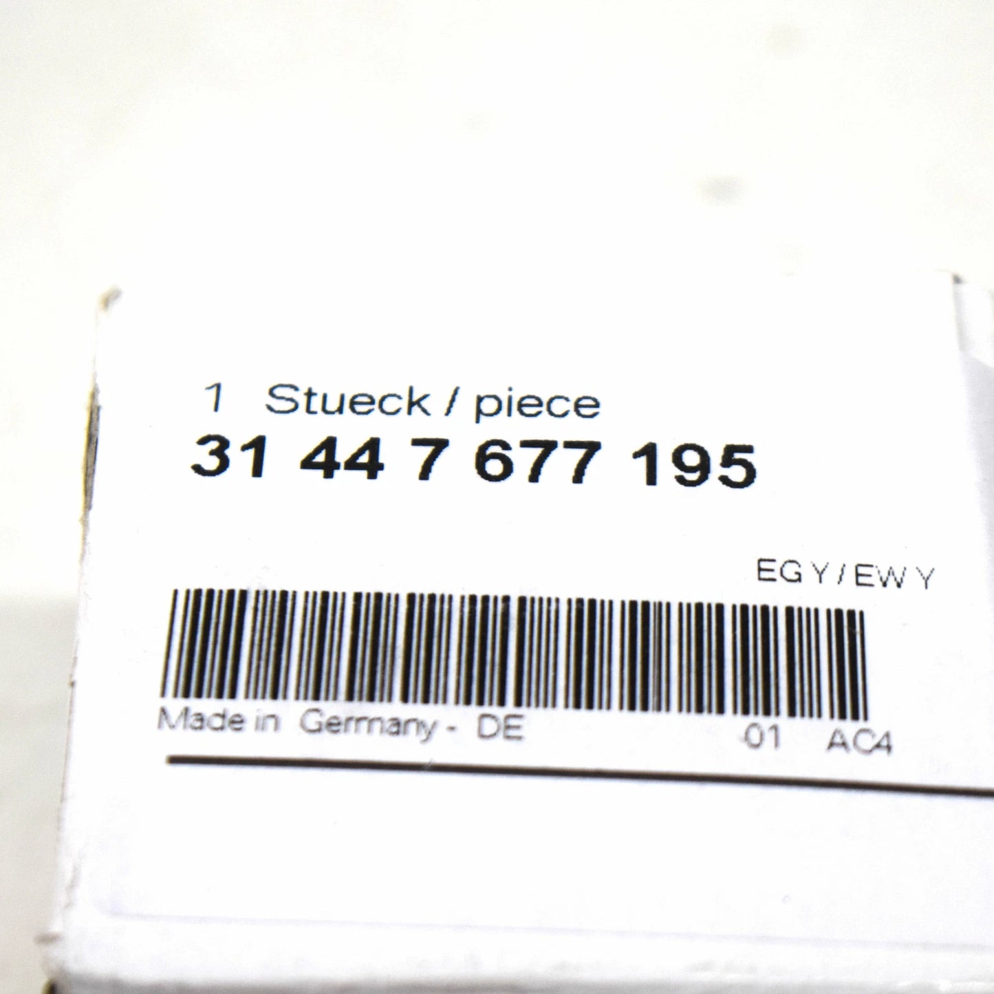 NEW BMW K40 K 1200 S WHEEL CARRIER THREADED BUSH 31447677195 ORIGINAL