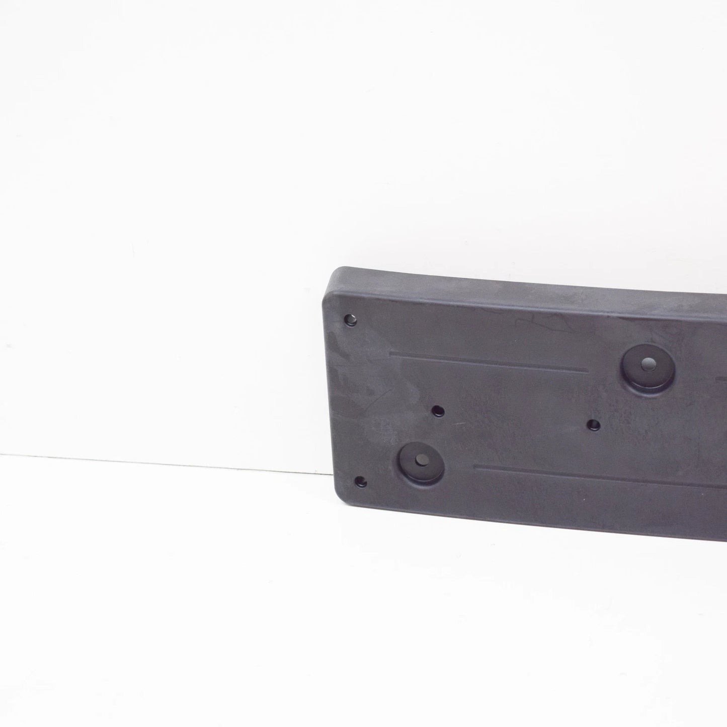 NEW BMW 4 F32 FRONT M SPORT BUMPER LICENSE NUMBER PLATE 51138054576 2015