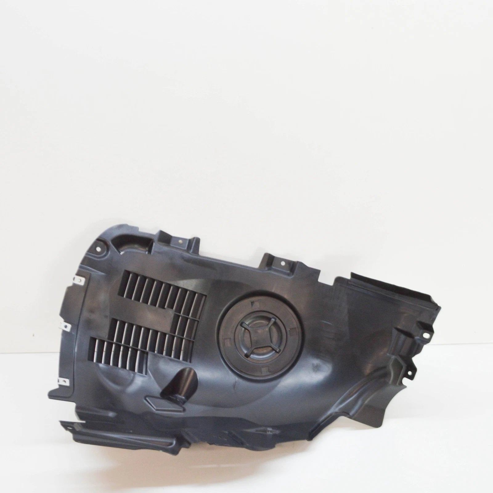 NEW MB GLB X247 FRONT LEFT WHEEL ARCH LINER FRONT PART A2478840300 ORIGINAL