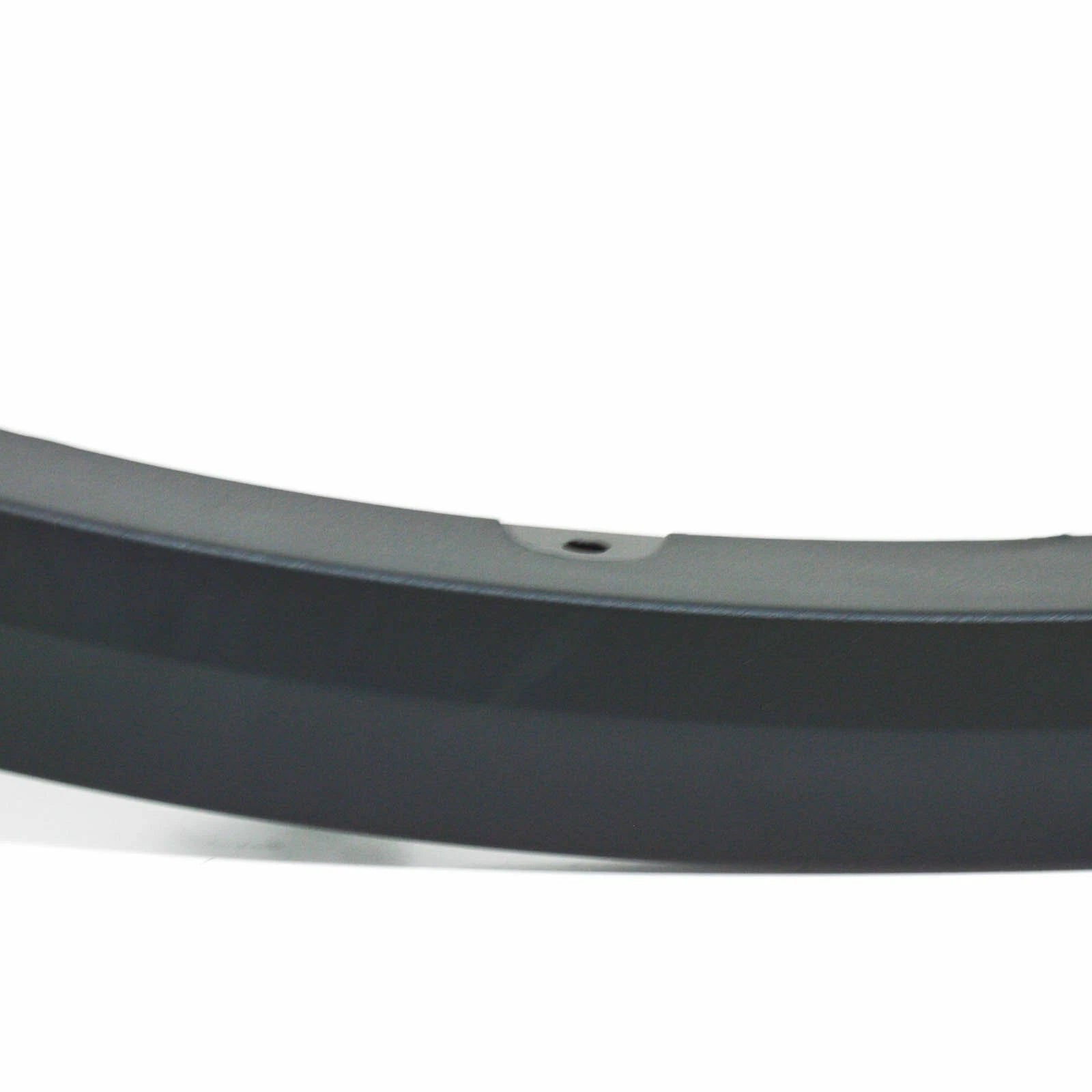 NEW BMW X5 E70 FRONT RIGHT FENDER MOLDING ARCH TRIM 51772452529 ORIGINAL