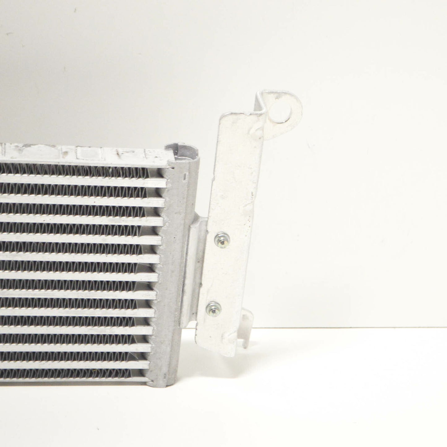 new volkswagen atlas oil cooler radiator 3qf317019b original