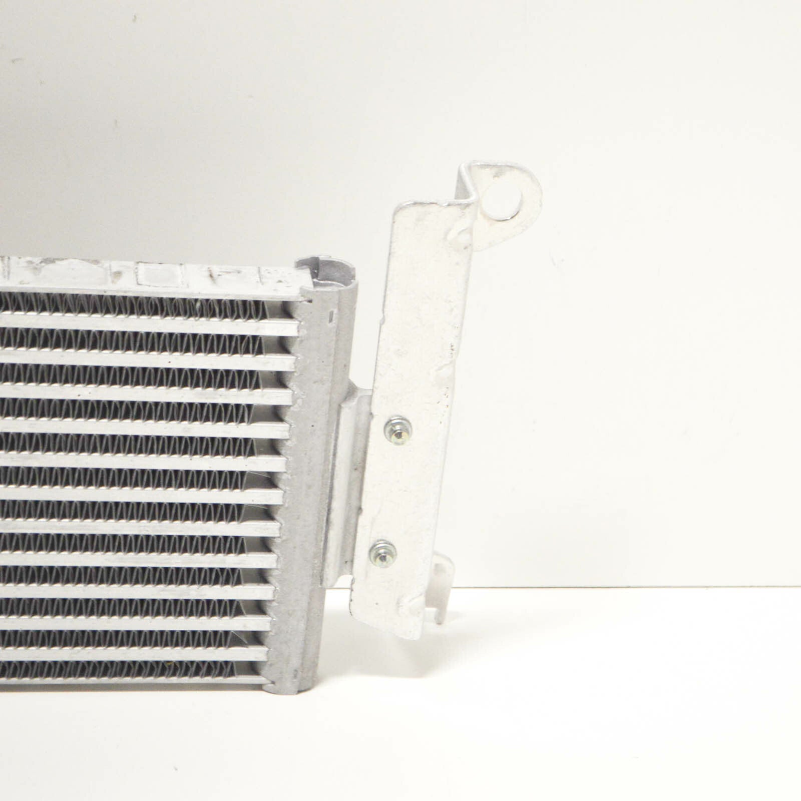 new volkswagen atlas oil cooler radiator 3qf317019b original