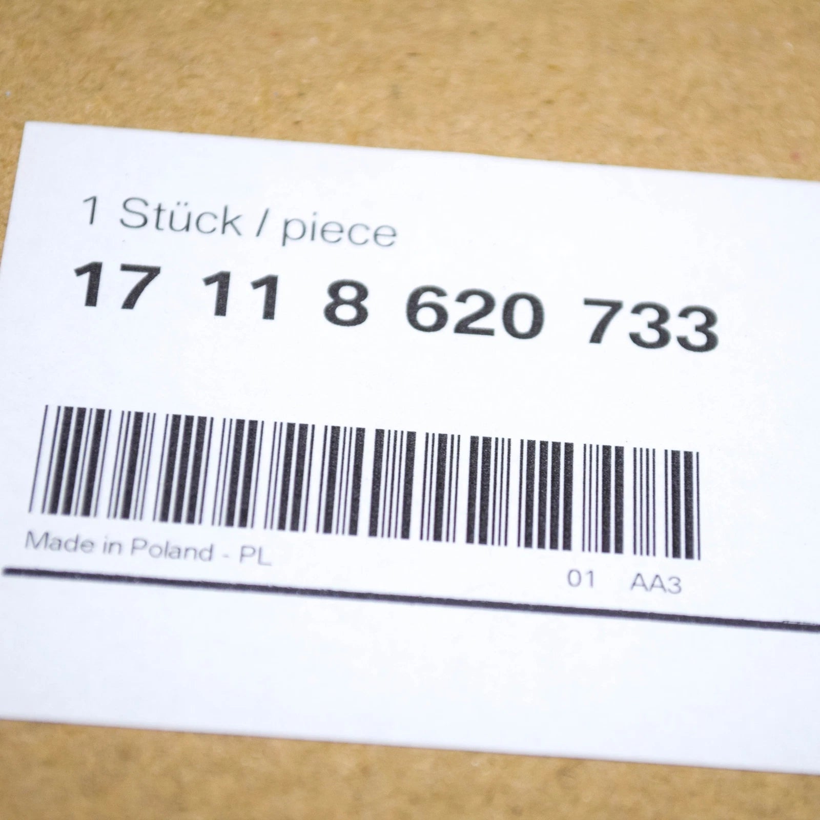 NEW BMW 3 F30 RADIATOR SUPPORT BRACKET RIGHT SIDE 17118620733 2016 ORIGINAL