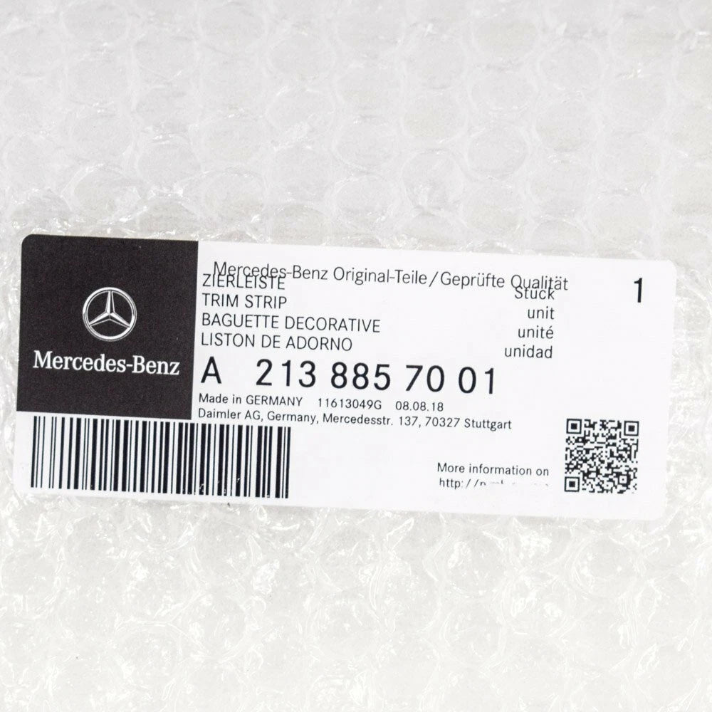 NEW MERCEDES-BENZ E REAR BUMPER CENTER MOLDING STRIP TRIM W213 A2138857001
