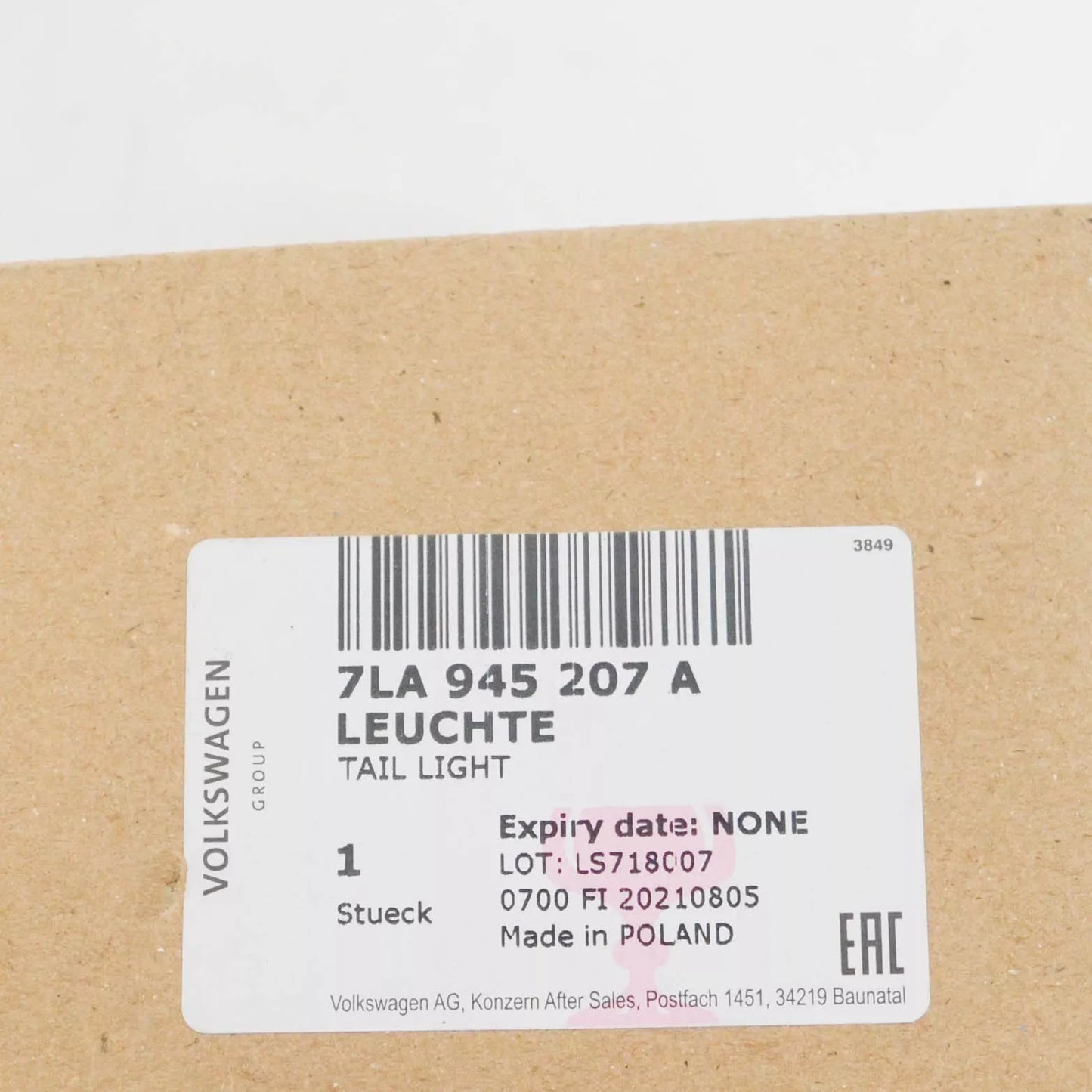 NEW VW TRANSPORTER MULTIVAN T6 REAR LEFT TAILLIGHT 7LA945207C ORIGINAL