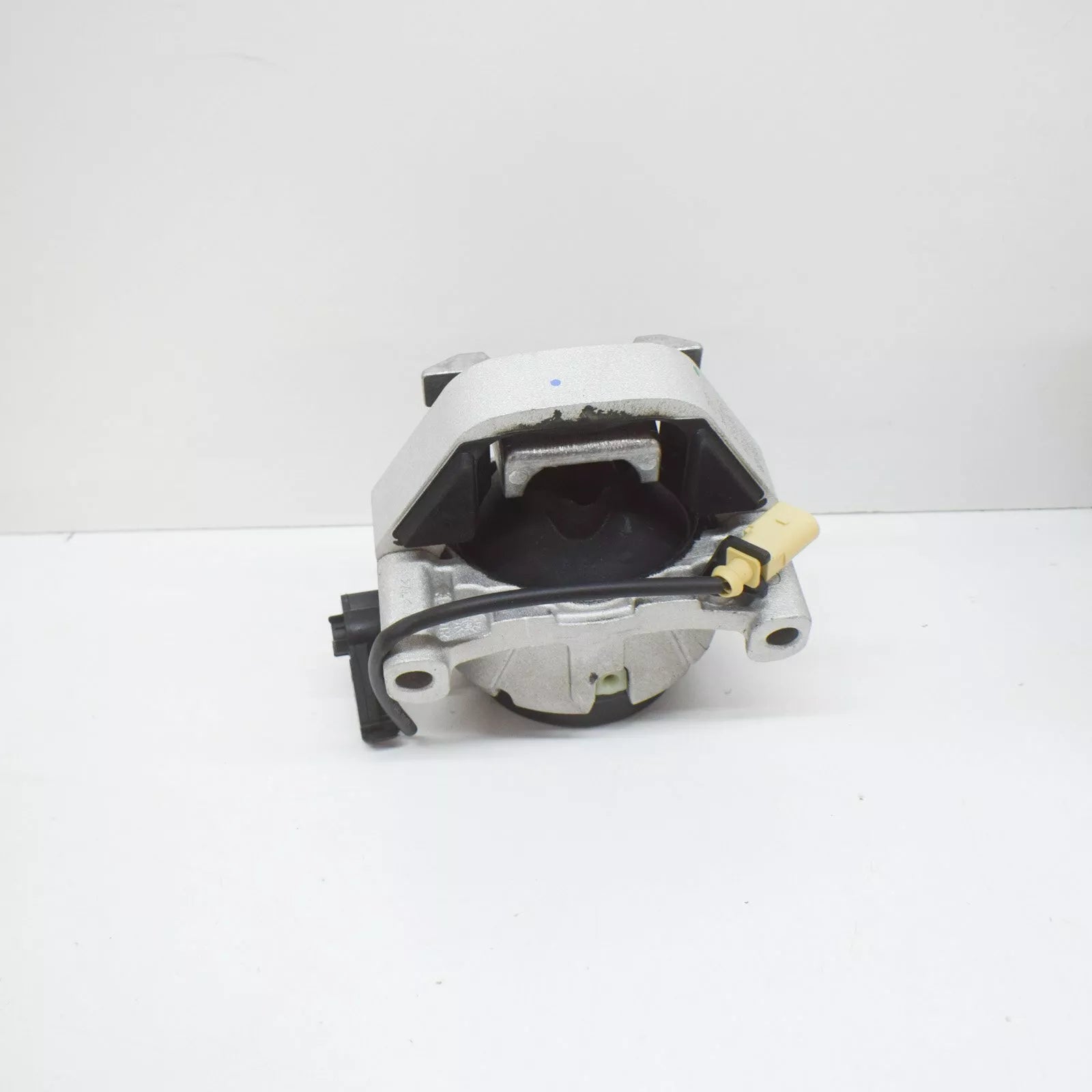 NEW AUDI A6 C7 ENGINE RIGHT HYDRO-MOUNTING 4G0199381NG ORIGINAL