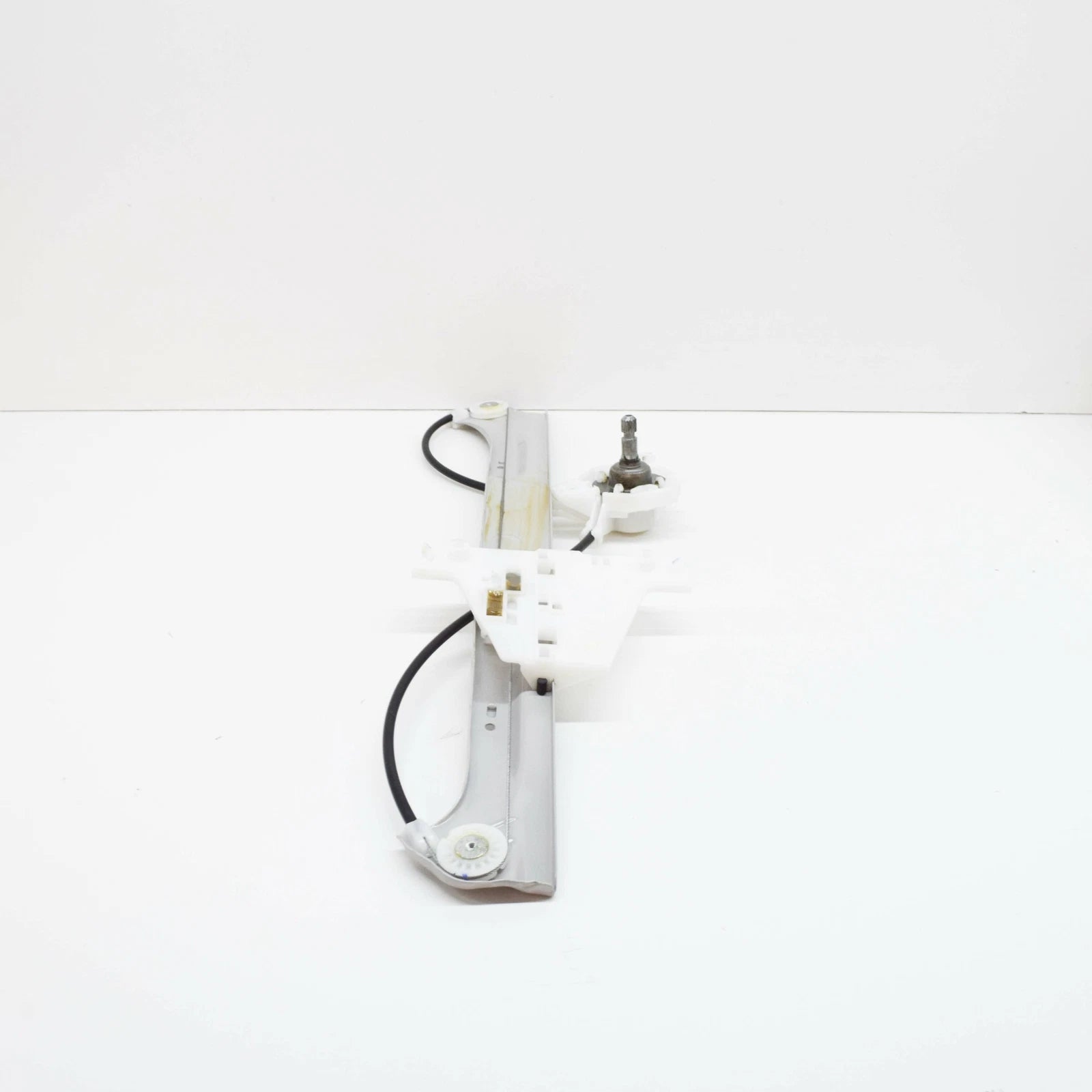 NEW VW FOX 5Z FRONT LEFT DOOR WINDOW REGULATOR 5Z3837501E