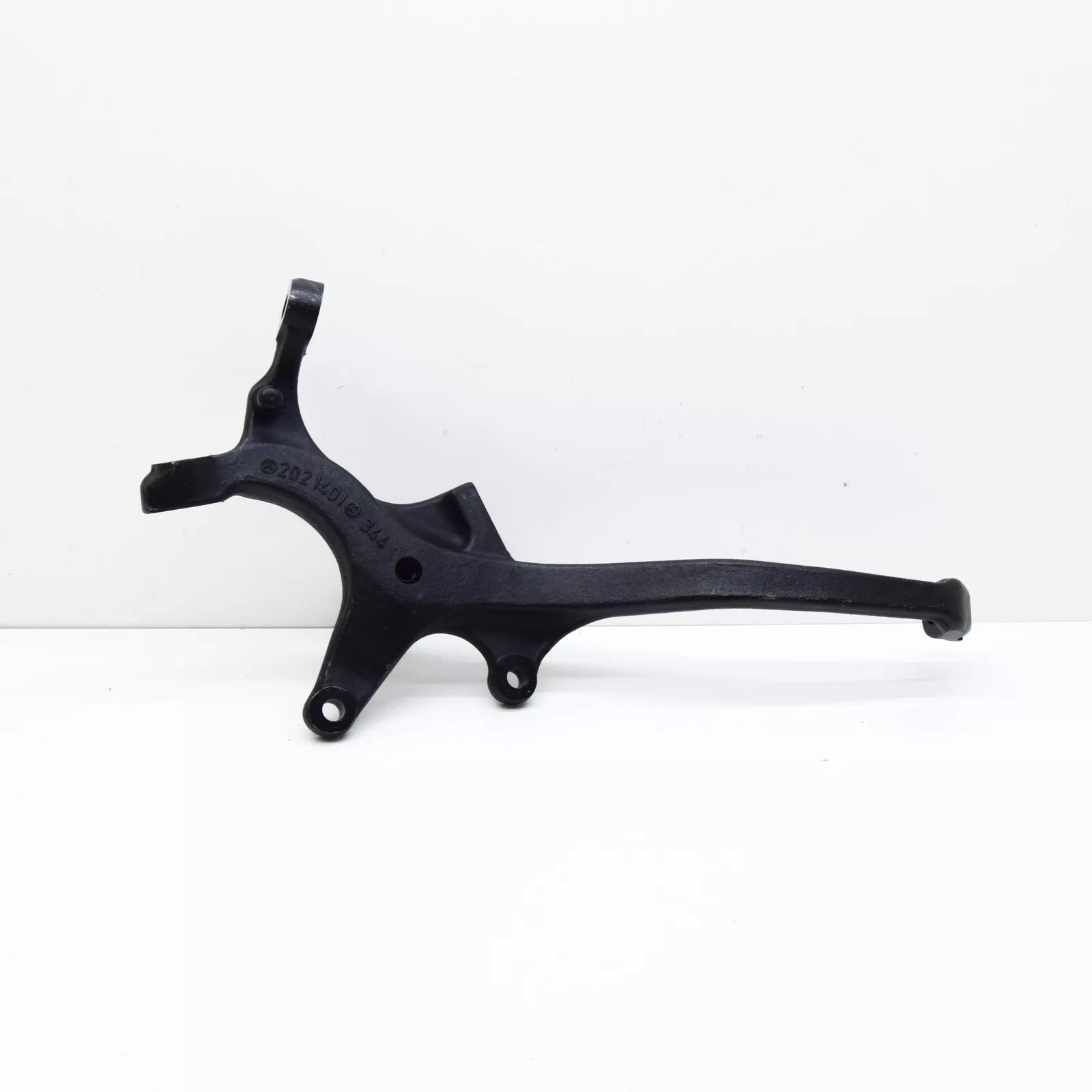 NEW MERCEDES-BENZ SLK R170 FRONT LEFT STEERING KNUCKLE A2023300020 ORIGINAL