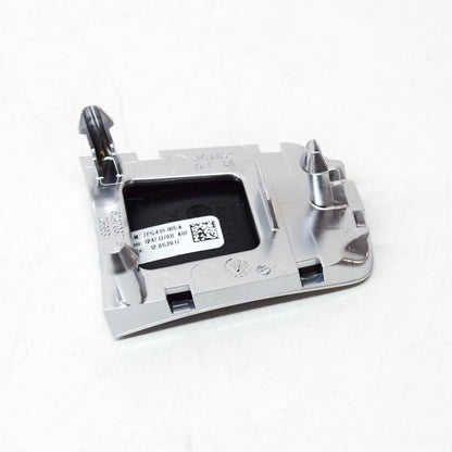 NEW VW TOUAREG 7P STEERING WHEEL LOWER BADGE "R" 7P6419685AP0P 2012 12094880