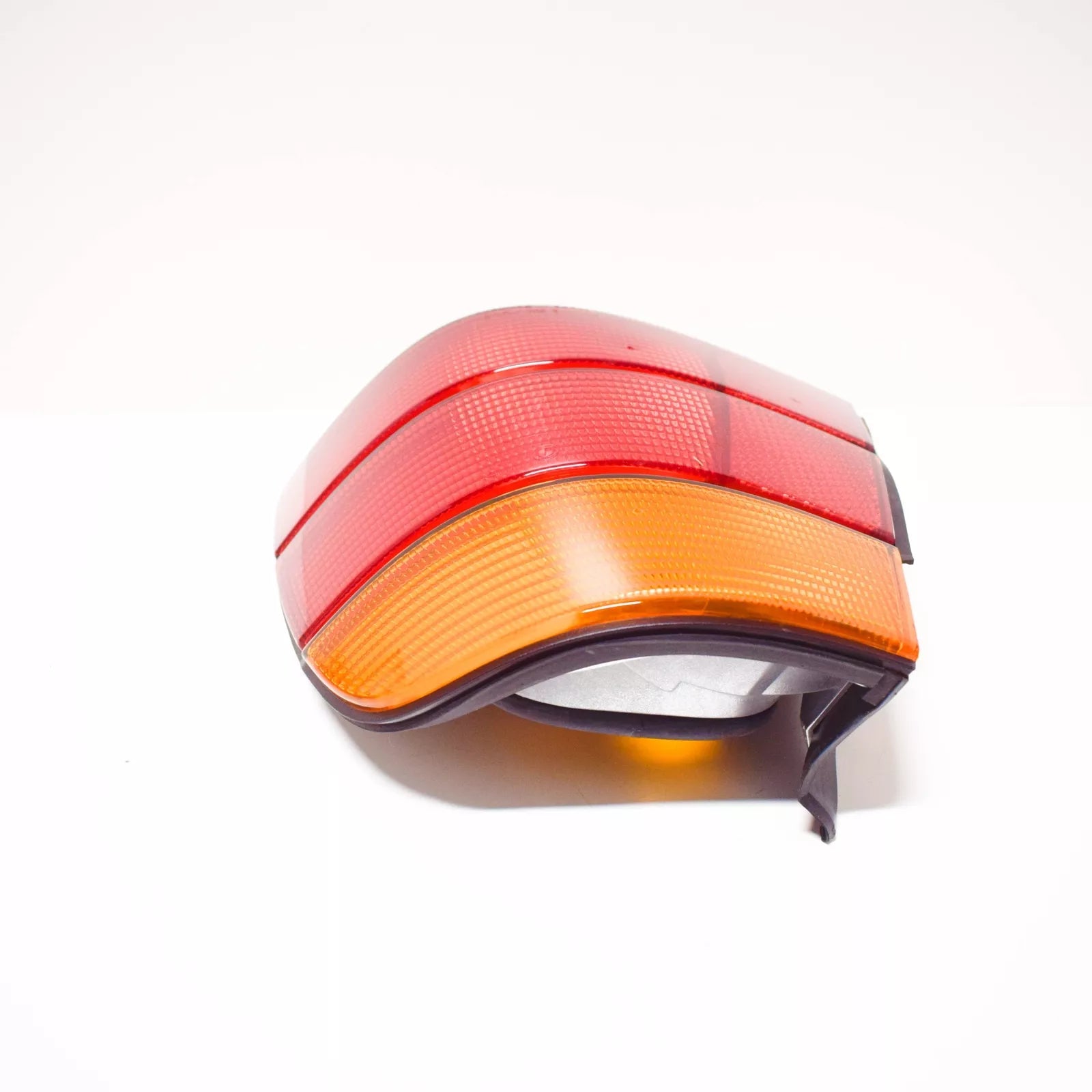 NEW BMW E34 WAGON REAR LIGHT IN THE SIDE PANEL RIGHT 8351648 63218351648