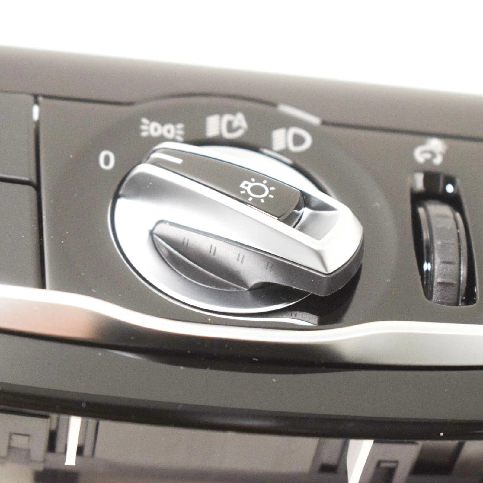 NEW BMW 5 G30 LIGHT SWITCH CONTROL UNIT 61319472969 ORIGINAL