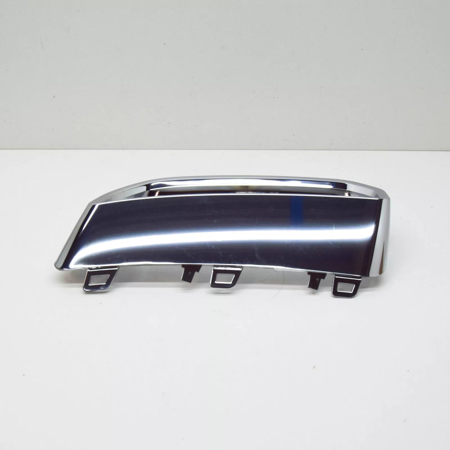 NEW AUDI Q5 FY REAR BUMPER LEFT SIDE TRIM 80A807833F2ZZ ORIGINAL