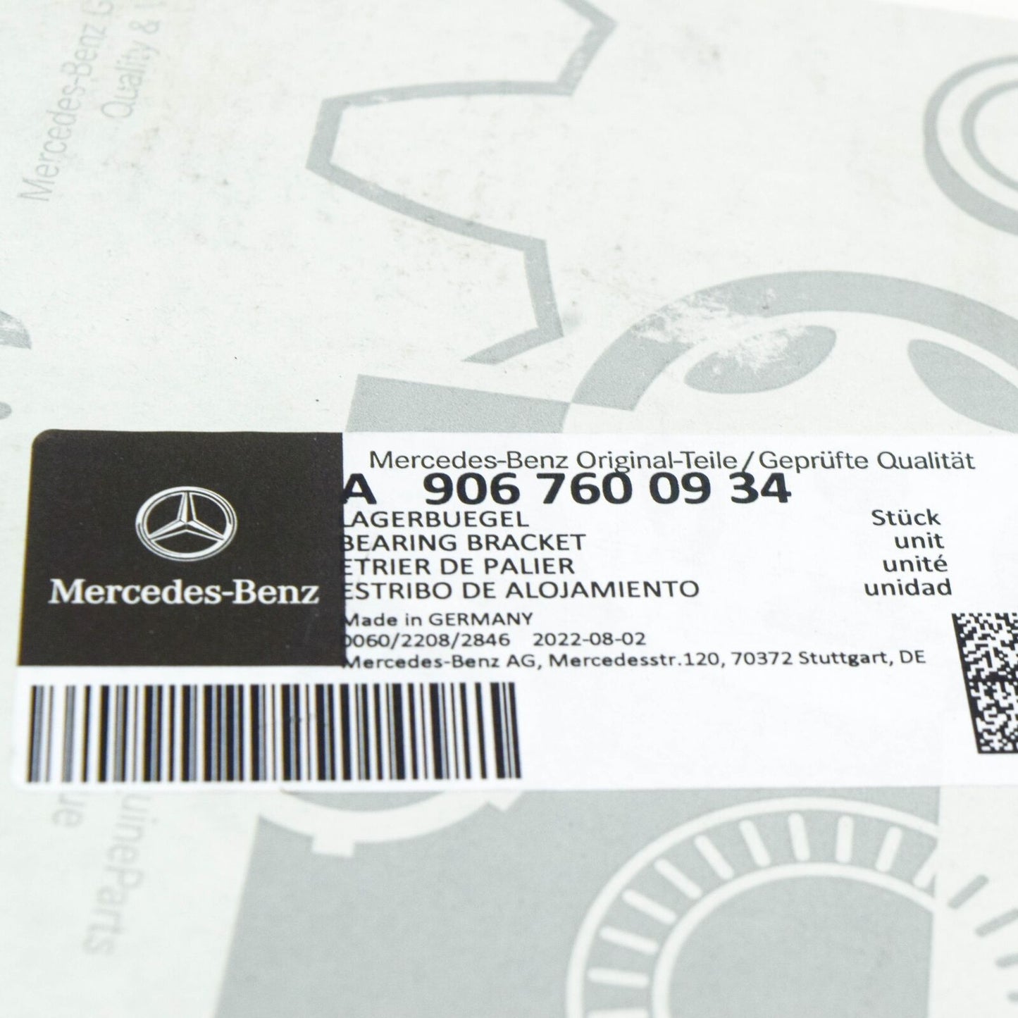 NEW MB SPRINTER W906 FRONT LEFT DOOR HANDLE BEARING BRACKET A9067600934 ORIGINAL