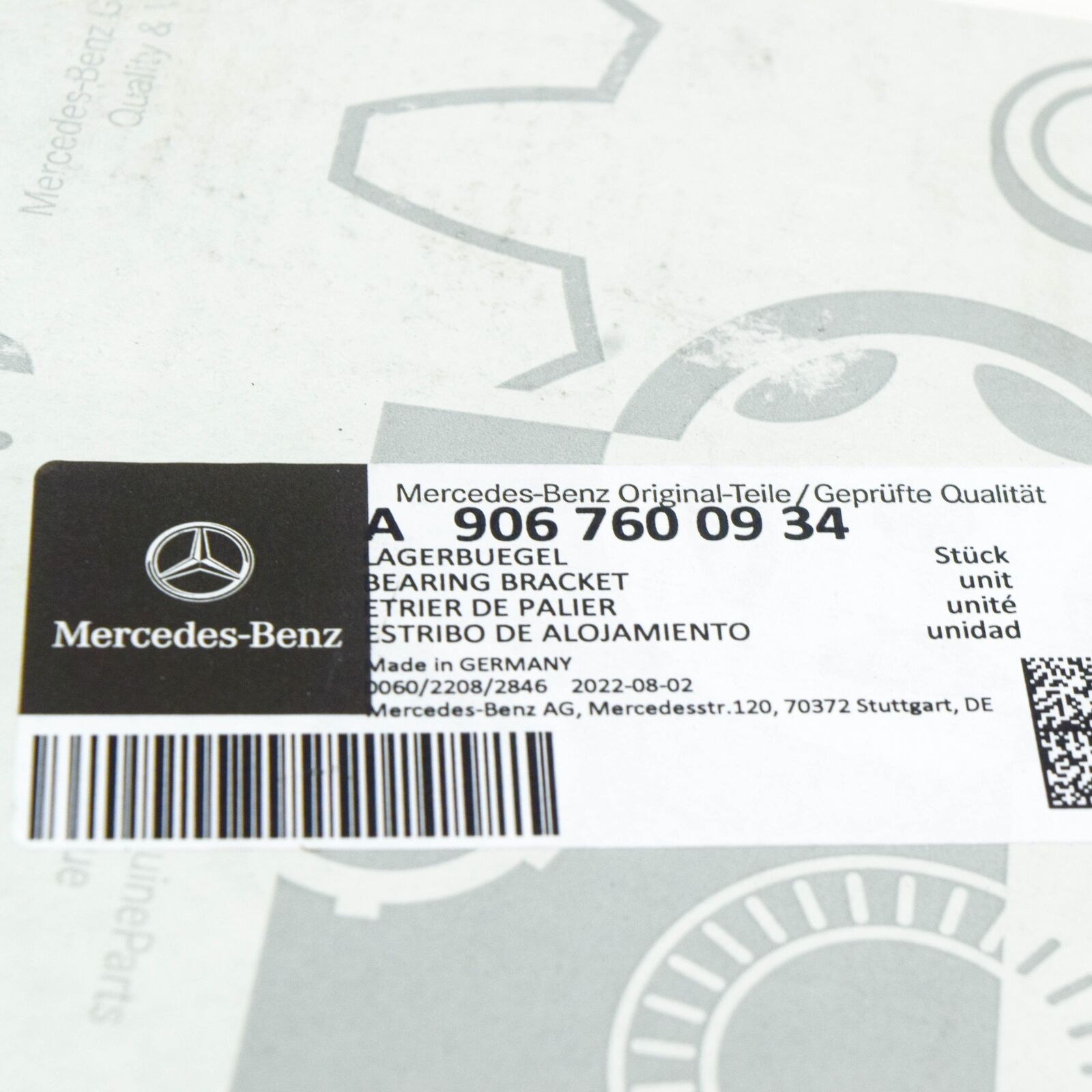 NEW MB SPRINTER W906 FRONT LEFT DOOR HANDLE BEARING BRACKET A9067600934 ORIGINAL