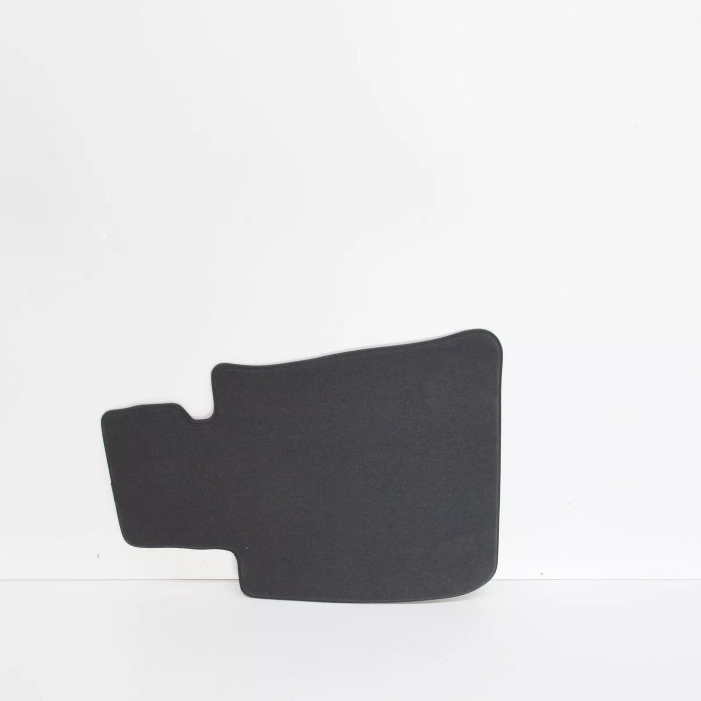 NEW BMW 3 CABRIO E93 FRONT LEFT VELOURS FLOOR MAT 51477265528 7265528 ORIGINAL