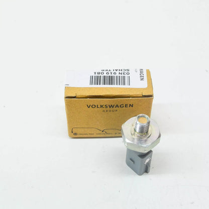 NEW AUDI A3 CABRIO 8V OIL PRESSURE SENSOR 03N919081 ORIGINAL