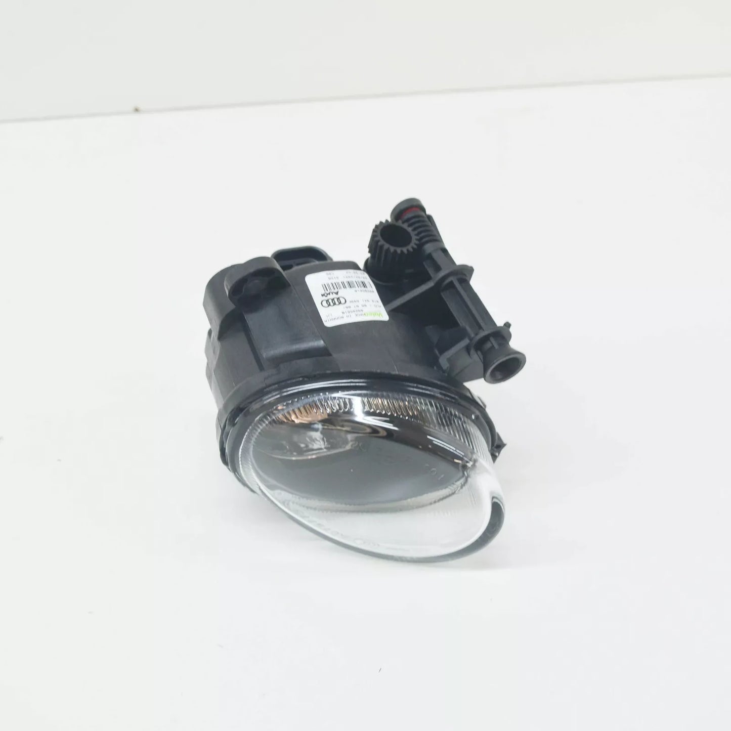 NEW AUDI A1 8X FRONT LEFT HALOGEN FOG LIGHT 8T0941699E
