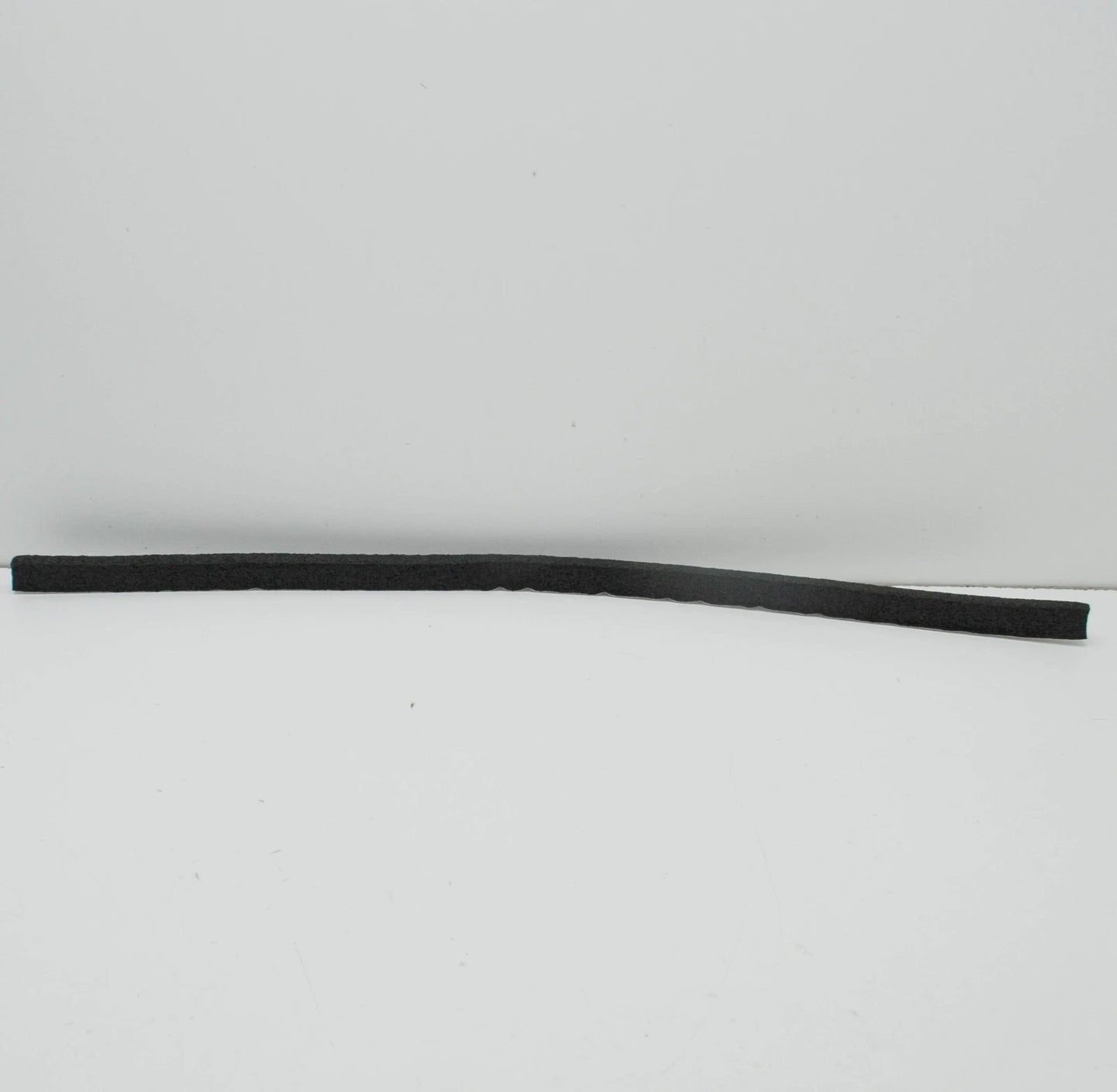 NEW BMW 7 G11 LOWER RADIATOR SEALING TRIM 17118577642 8577642 2016 ORIGINAL