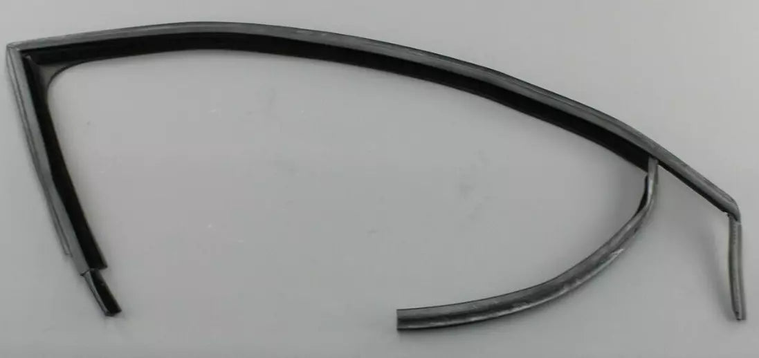 NEW VOLKSWAGEN POLO 6R FRONT RIGHT DOOR RUBBER GUIDE 6R3837432E5AP ORIGINAL