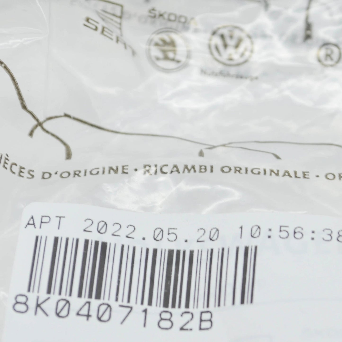 NEW AUDI A4 AVANT B8 FRONT LOWER INNER CONTROL ARM BUSHING 8K0407182B ORIGINAL